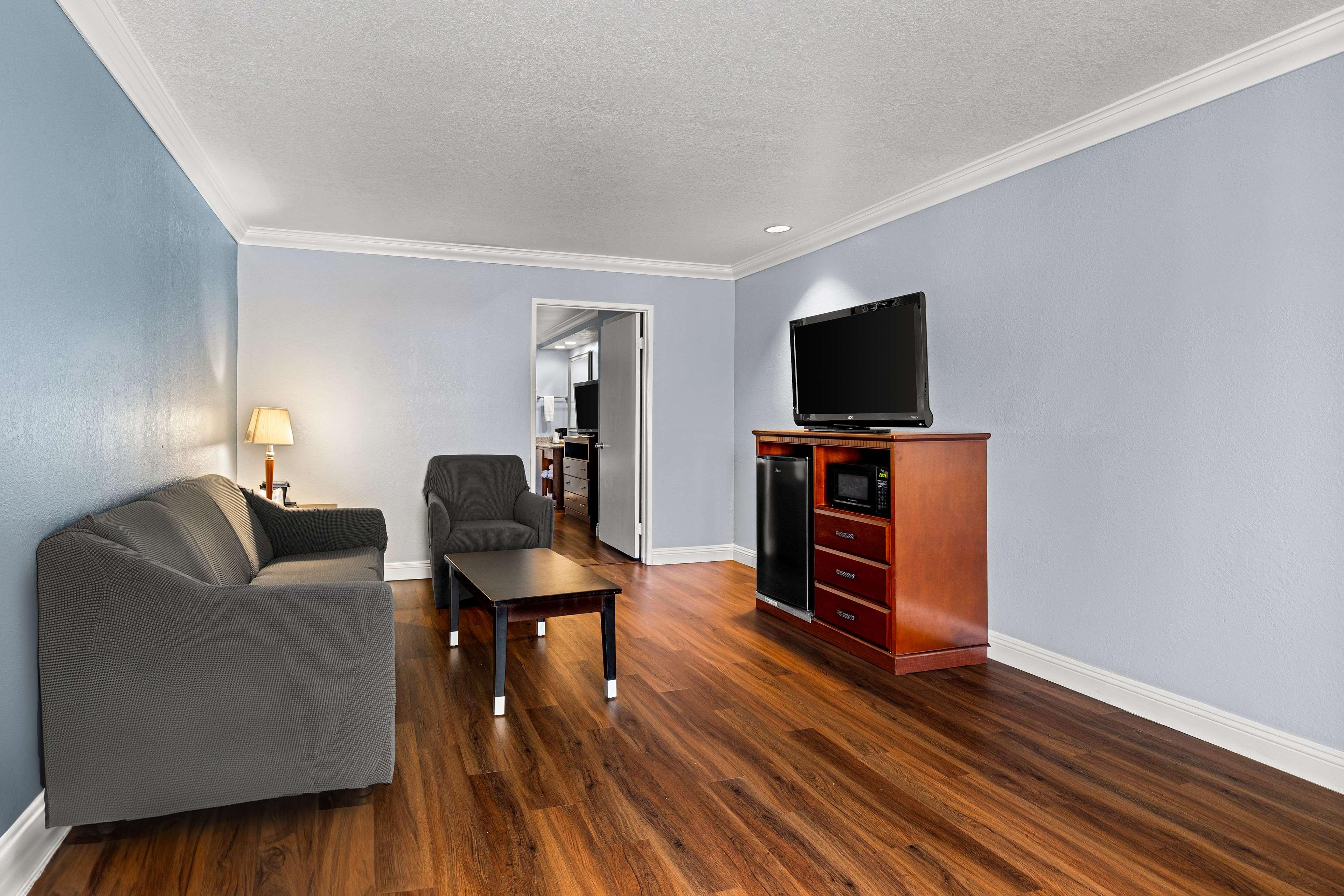 Suite Two Double Beds