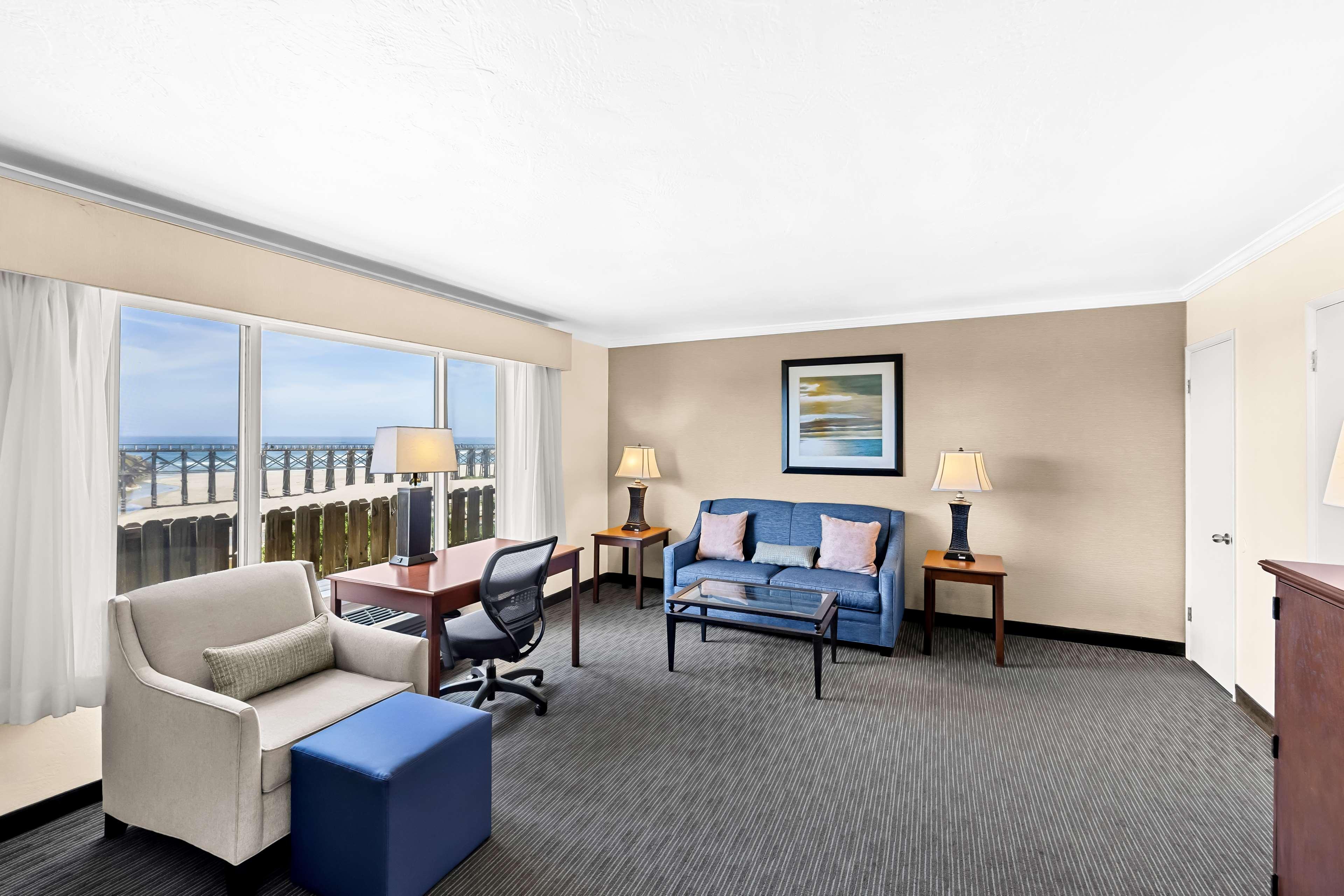 Suite Queen Bed Non Smoking