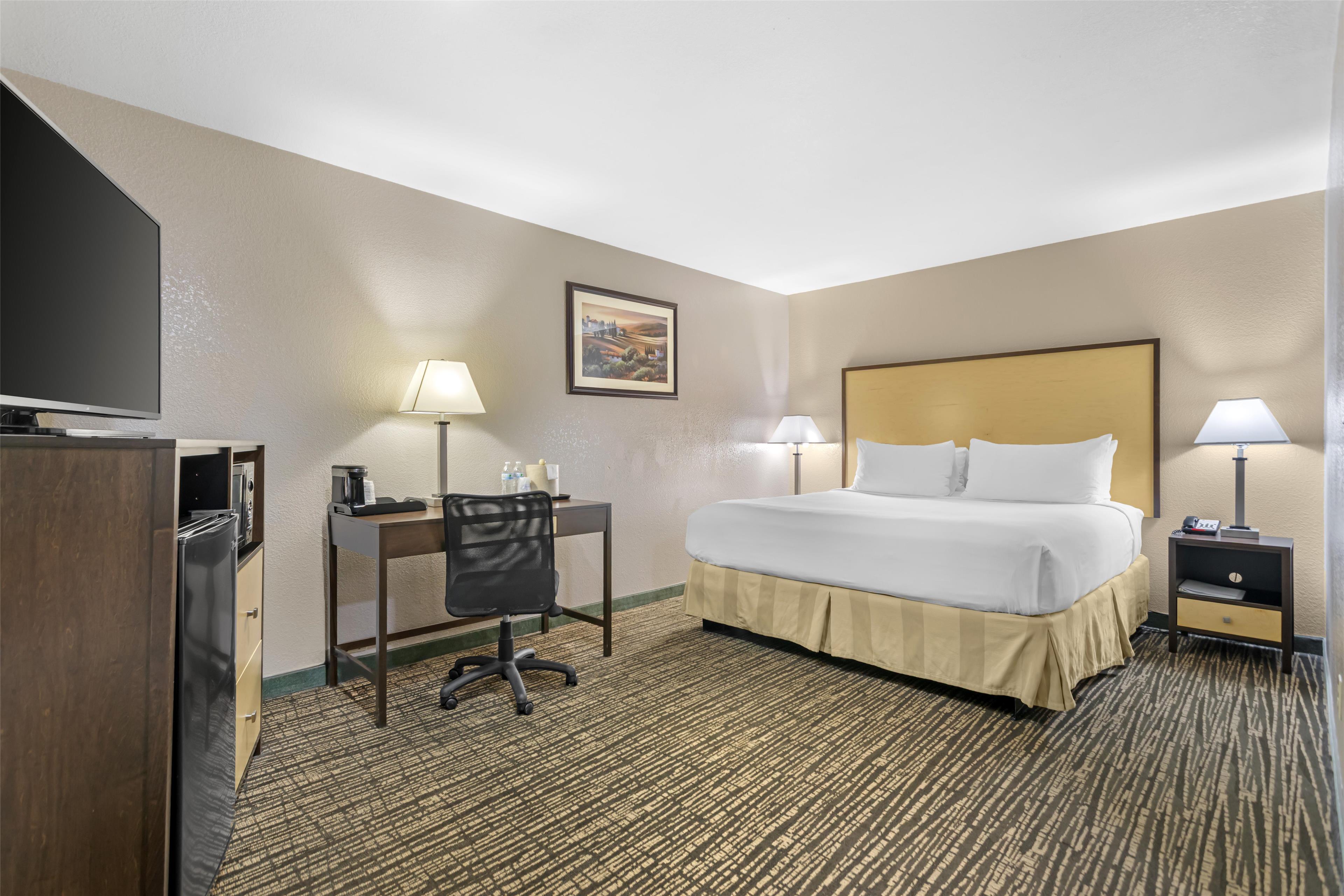 Room Queen Bed Non Smoking