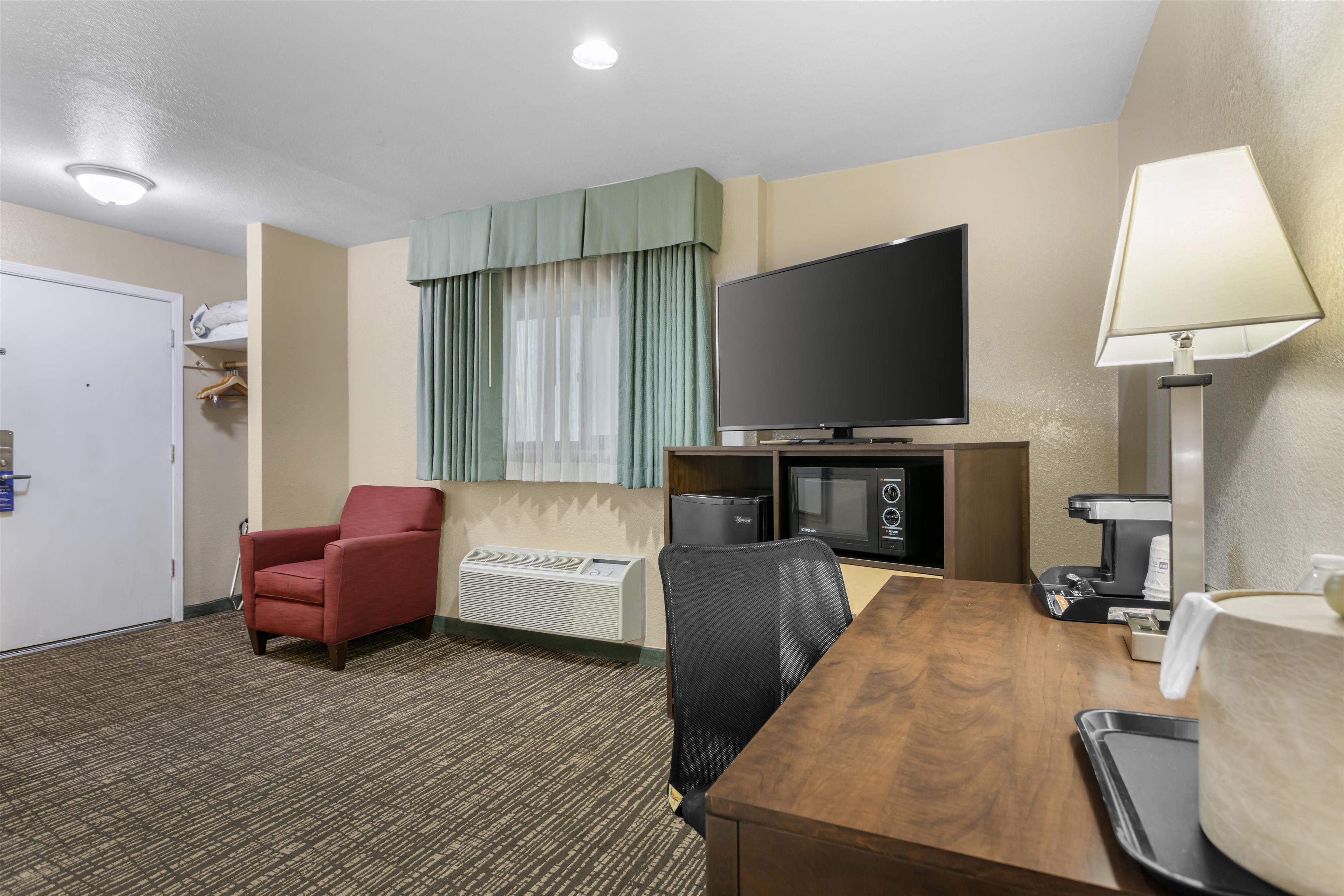 Room Queen Bed Non Smoking