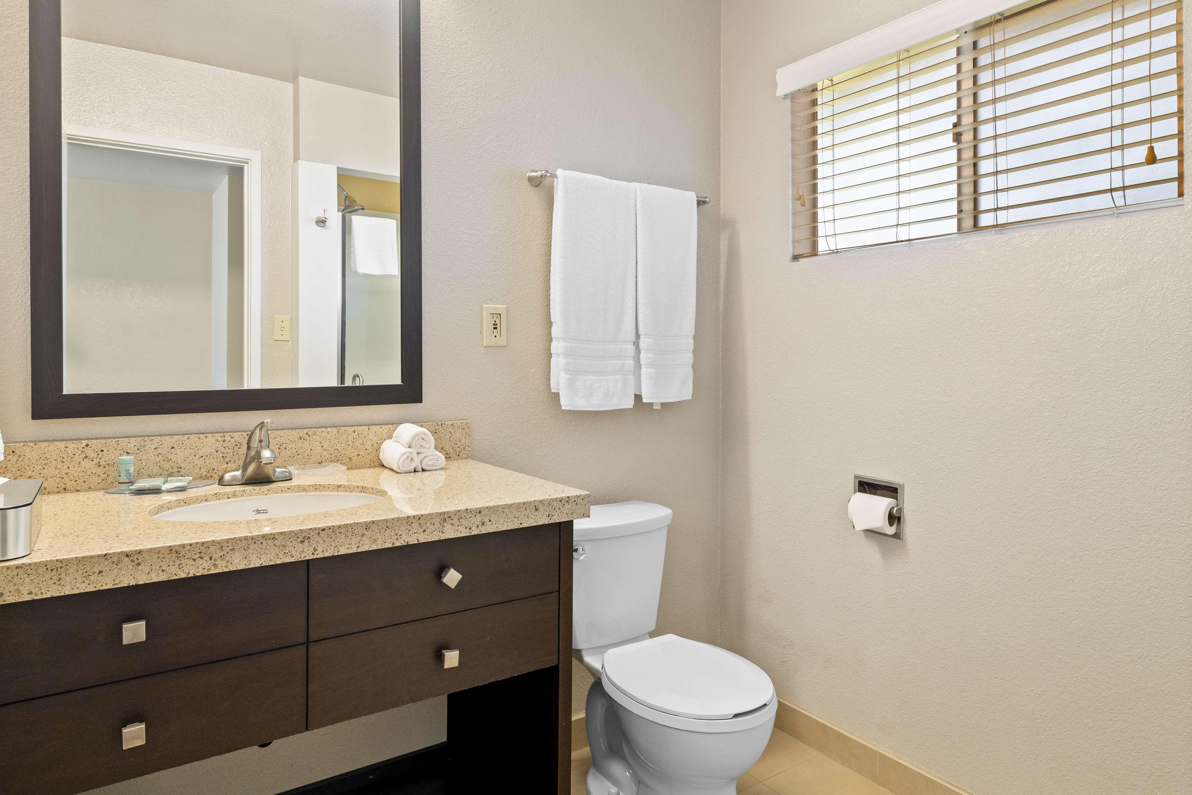 Room Two Queen Beds Non Smoking