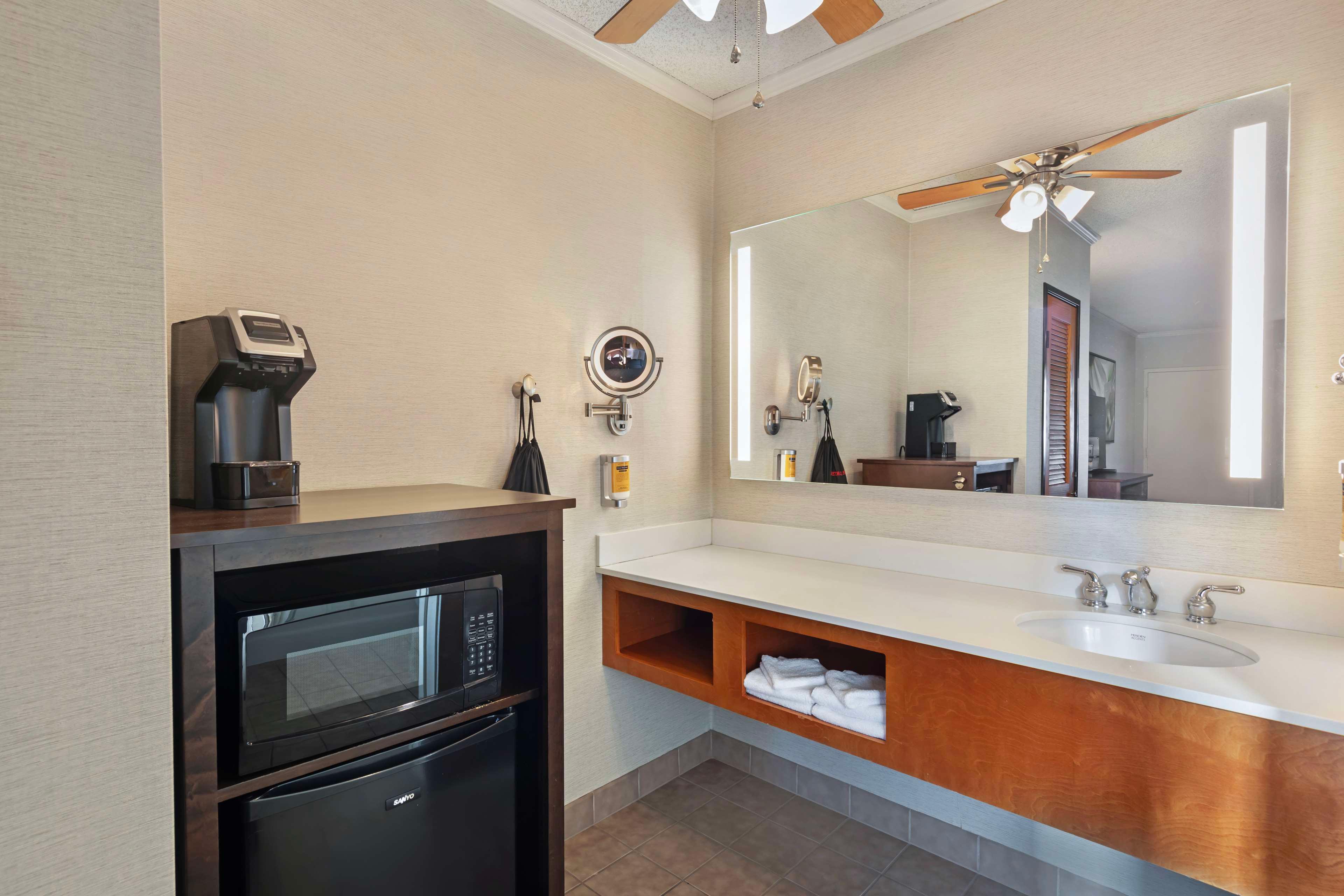 Room Two Queen Beds Non Smoking