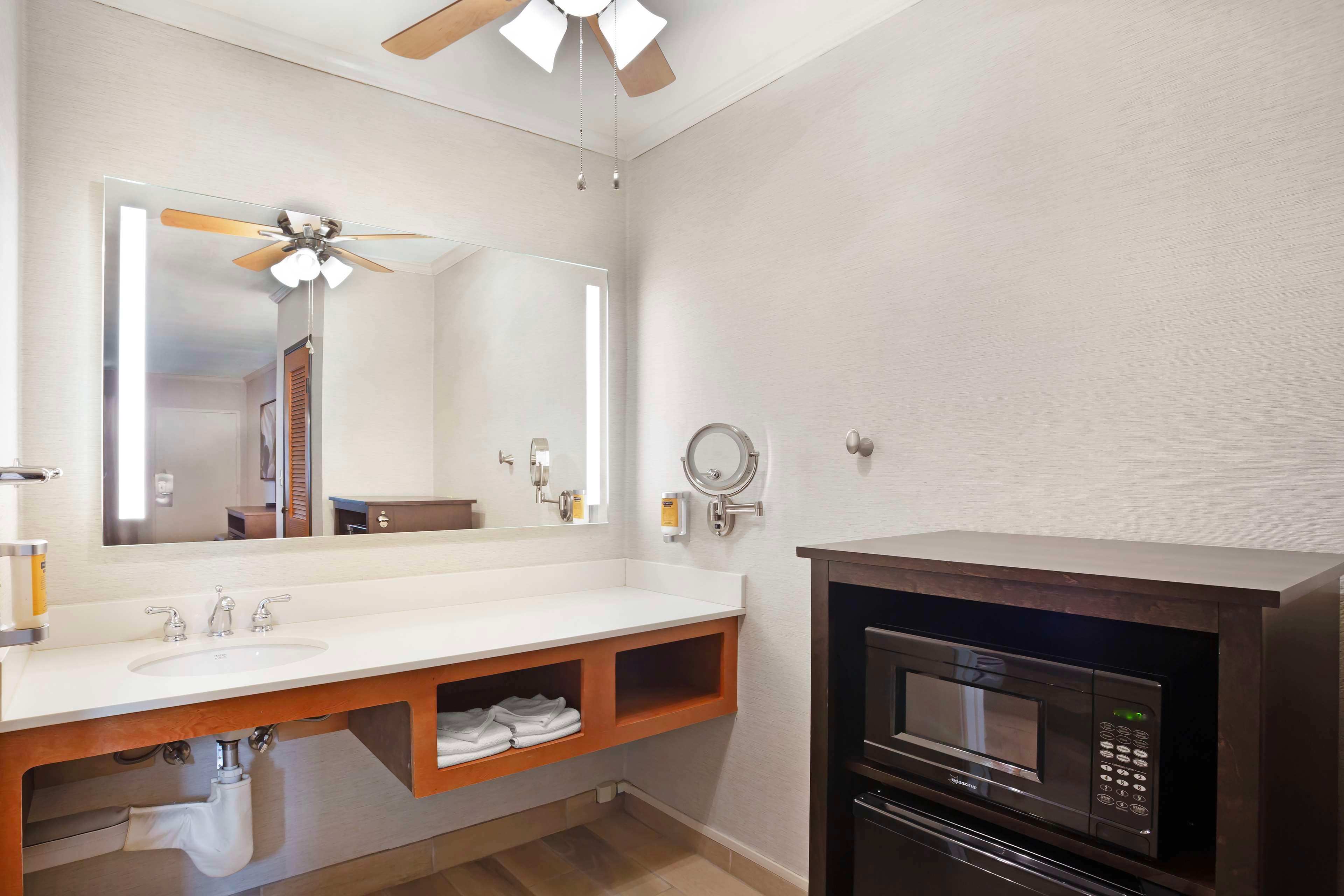 Room Two Queen Beds Non Smoking