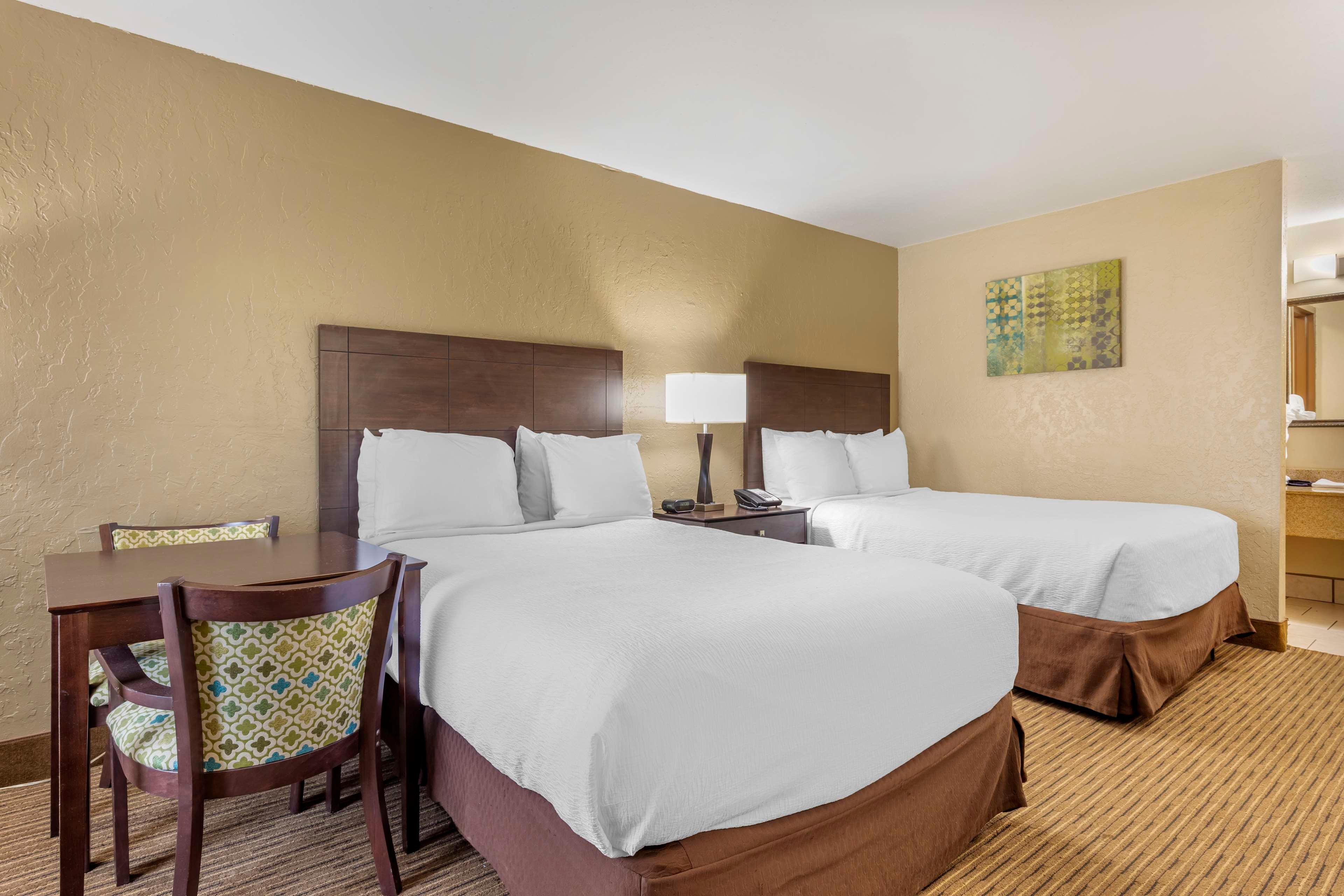 Room Two Double Beds