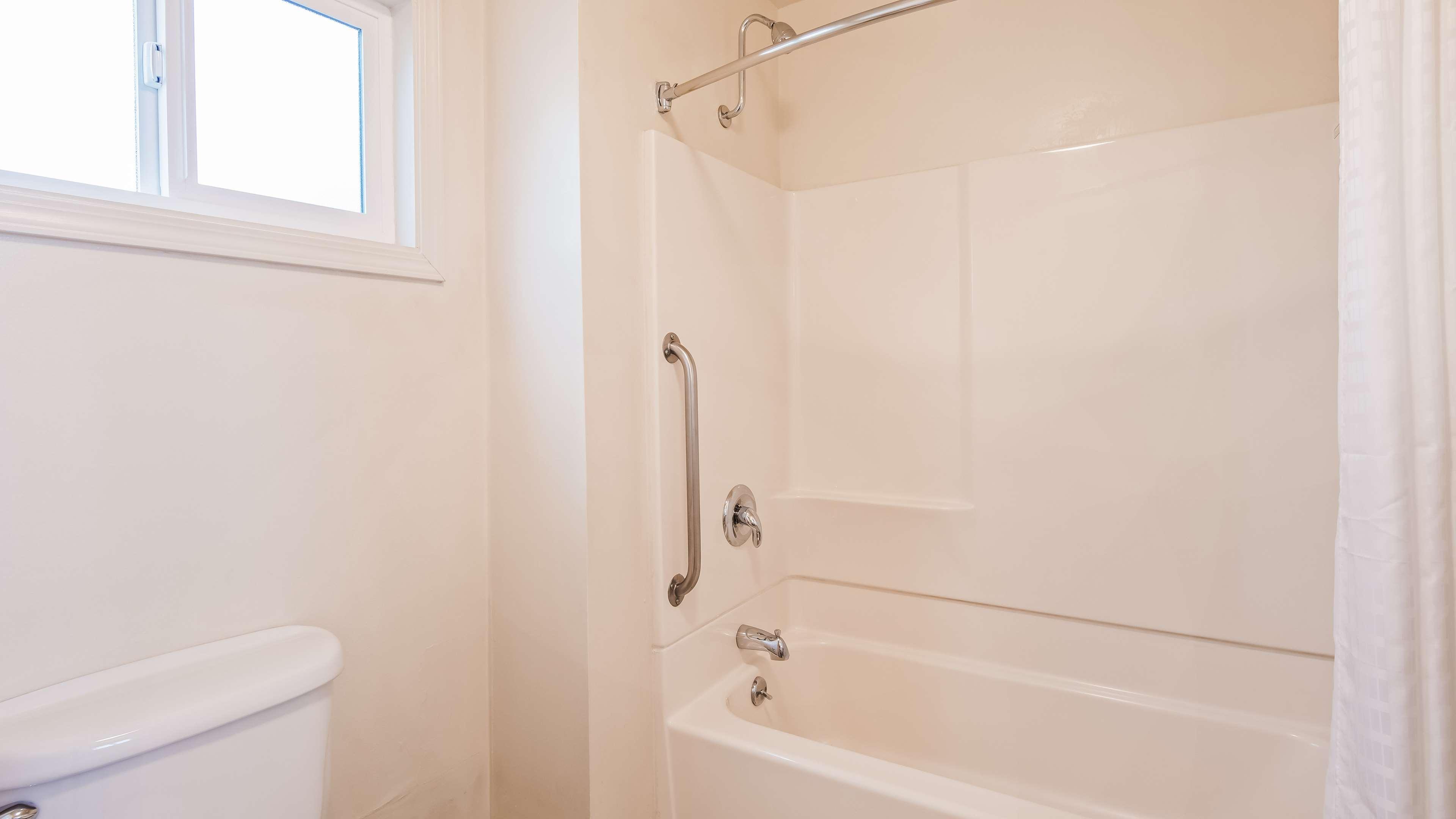 Room King Bed Non Smoking