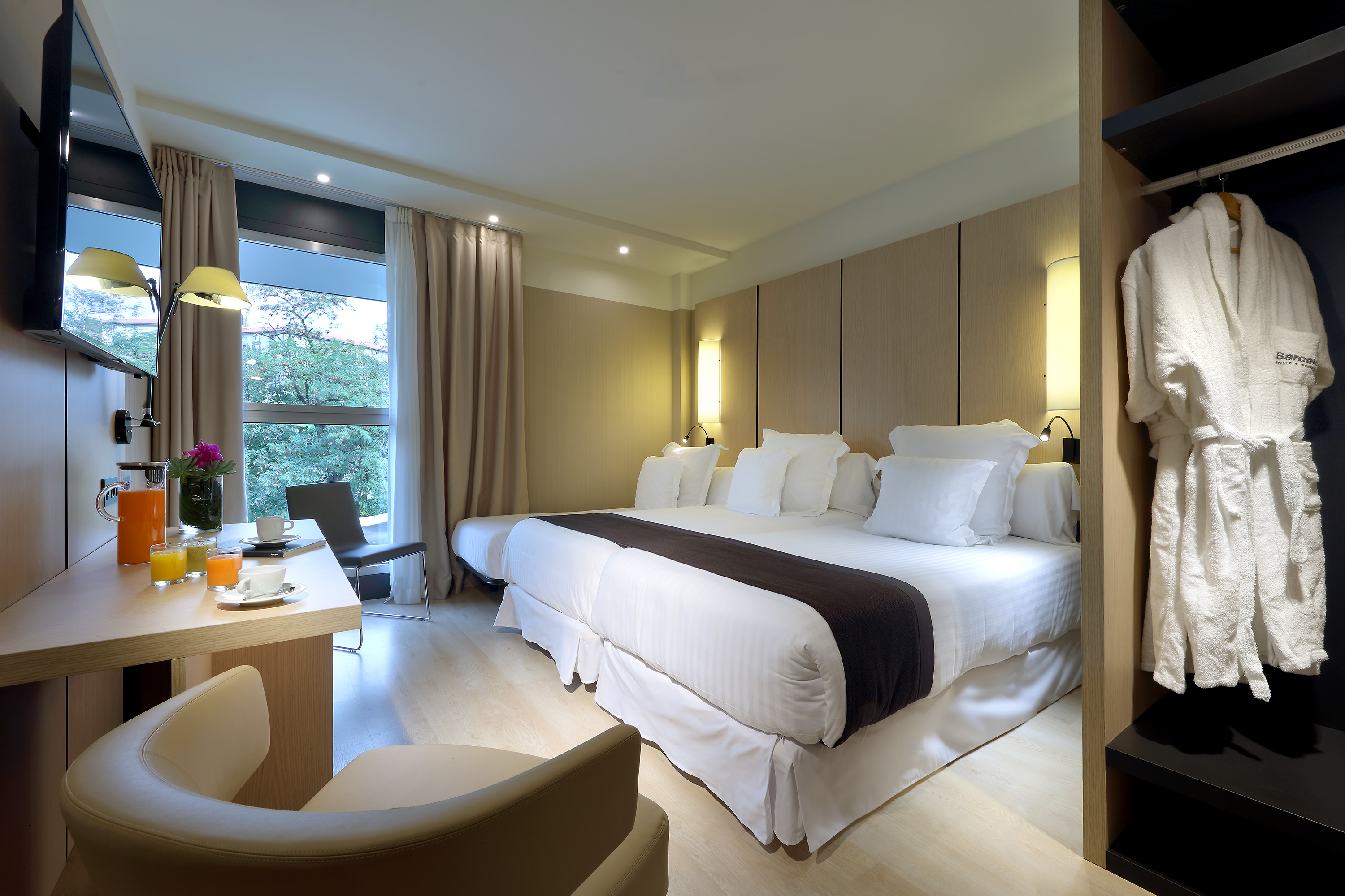 Double or Twin Superior