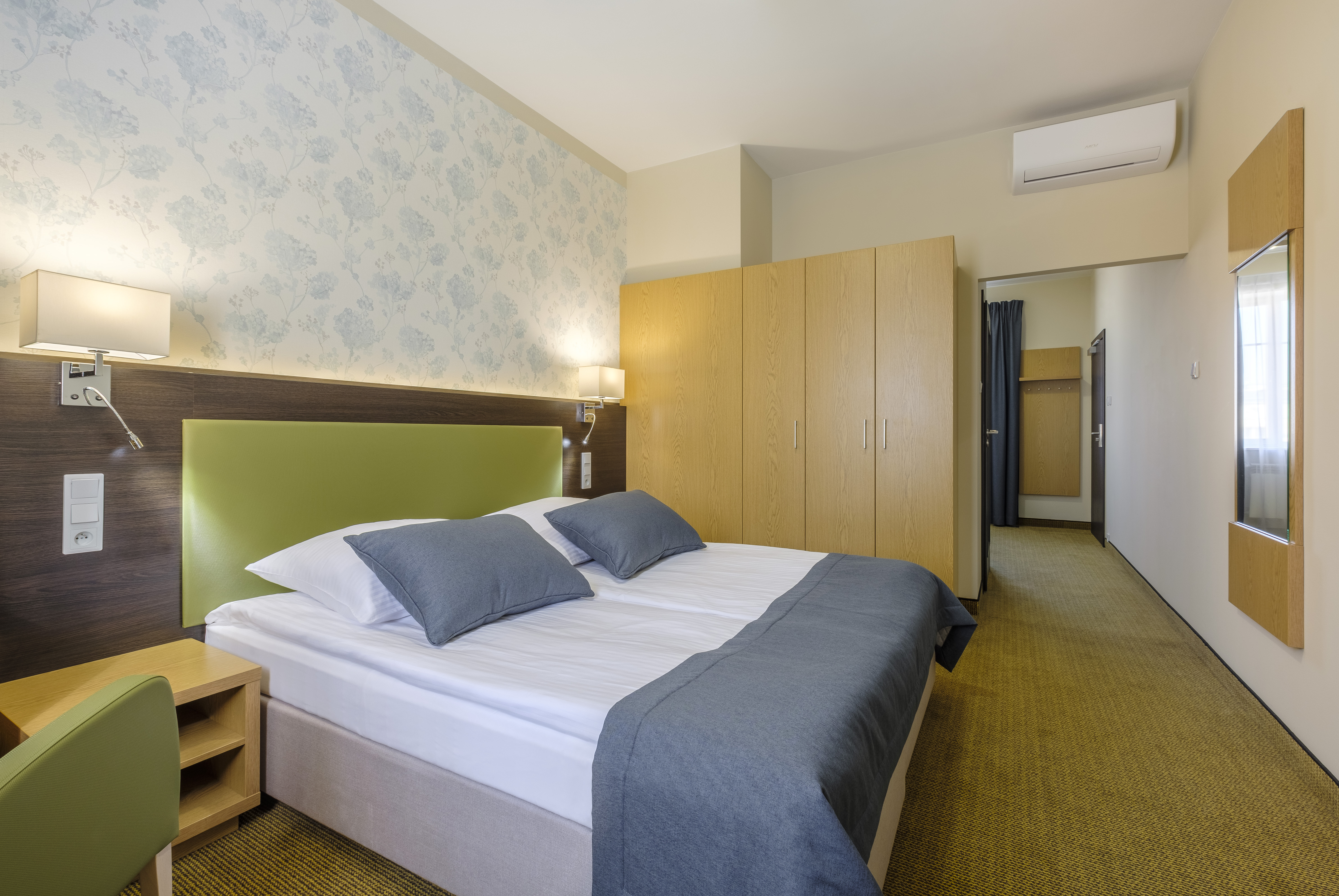 Double or Twin Superior