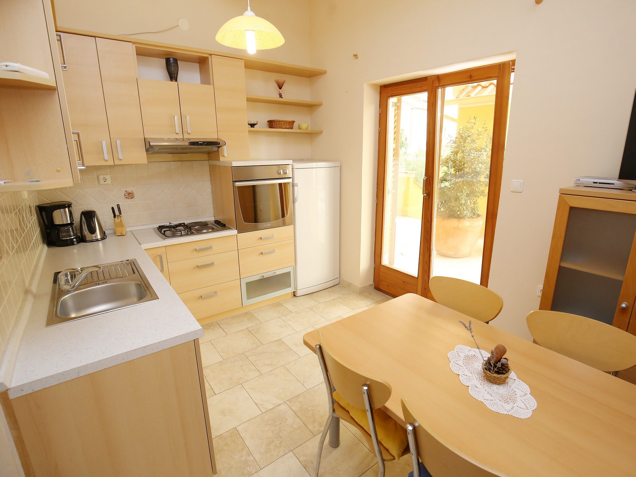 Apartment Capacity 4