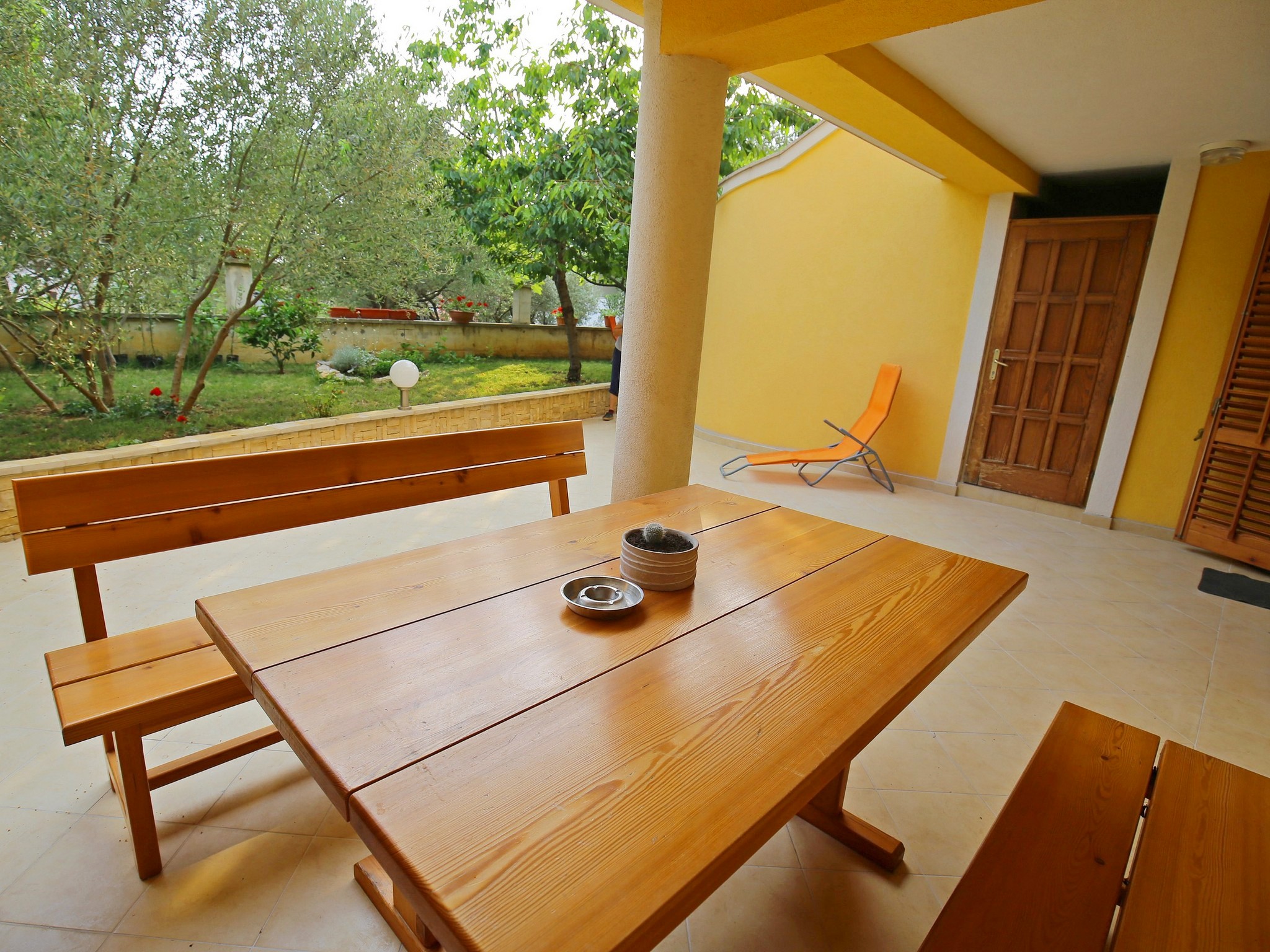 Apartment Capacity 6