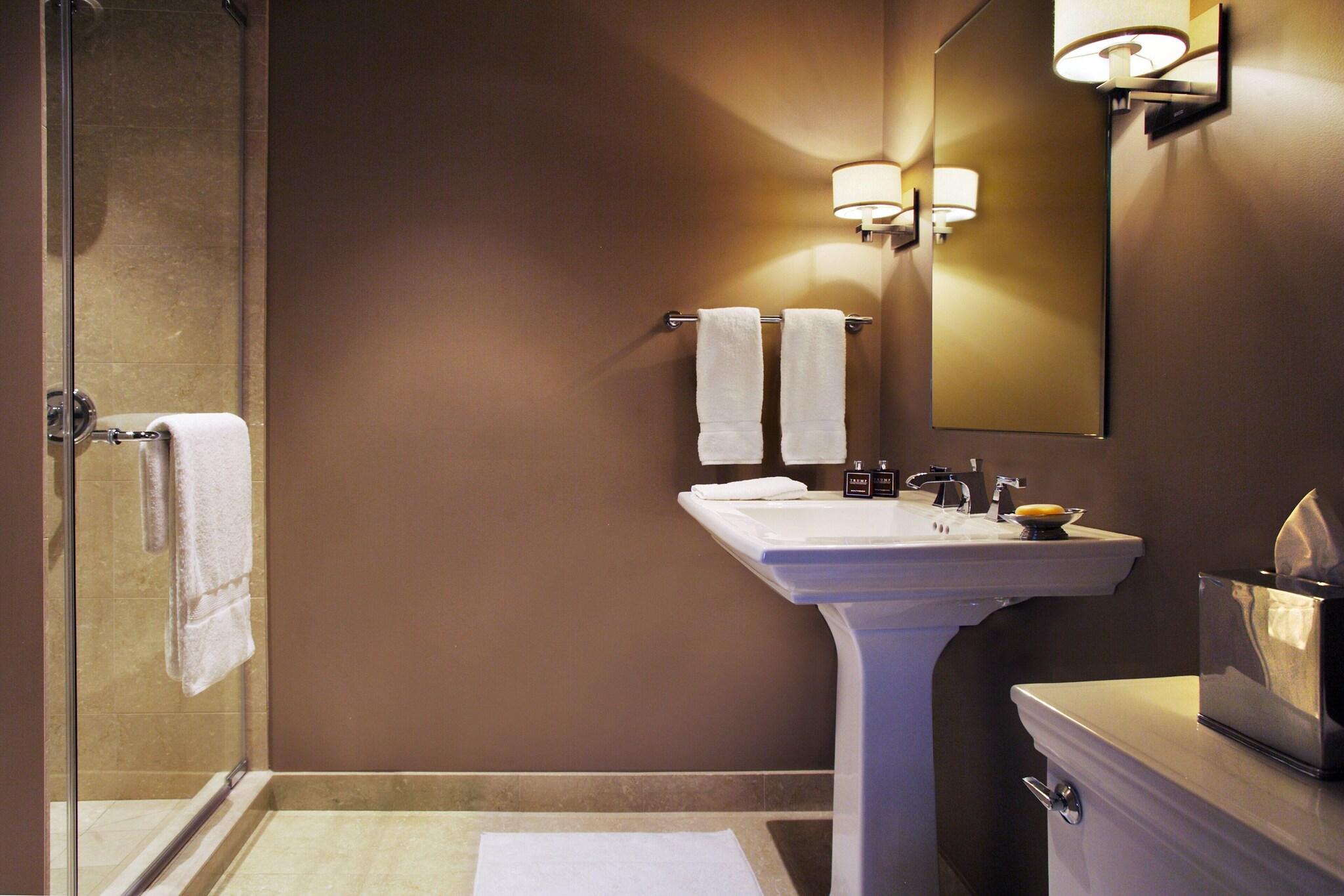 Suite Grand with Views