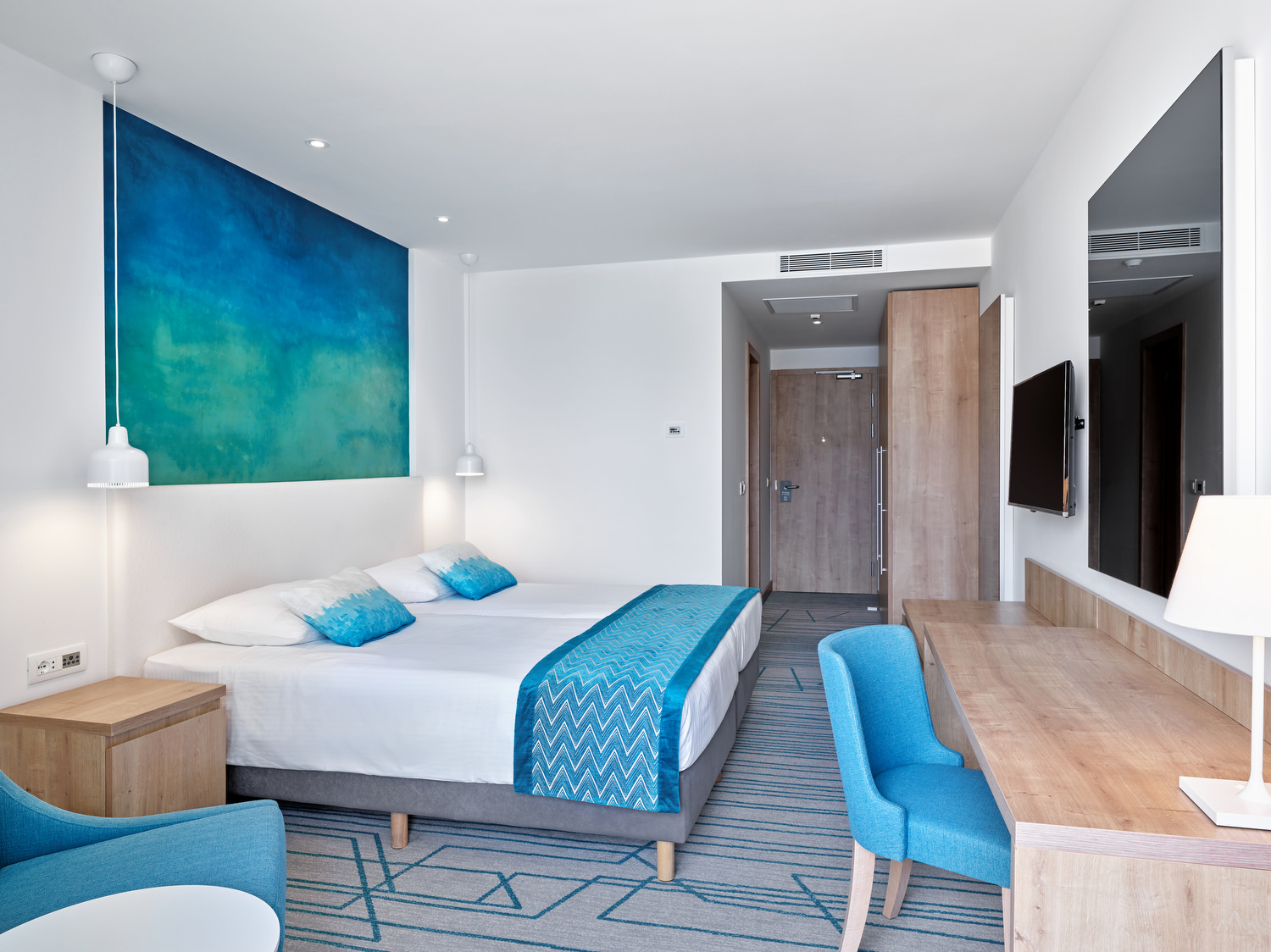 Double or Twin Superior