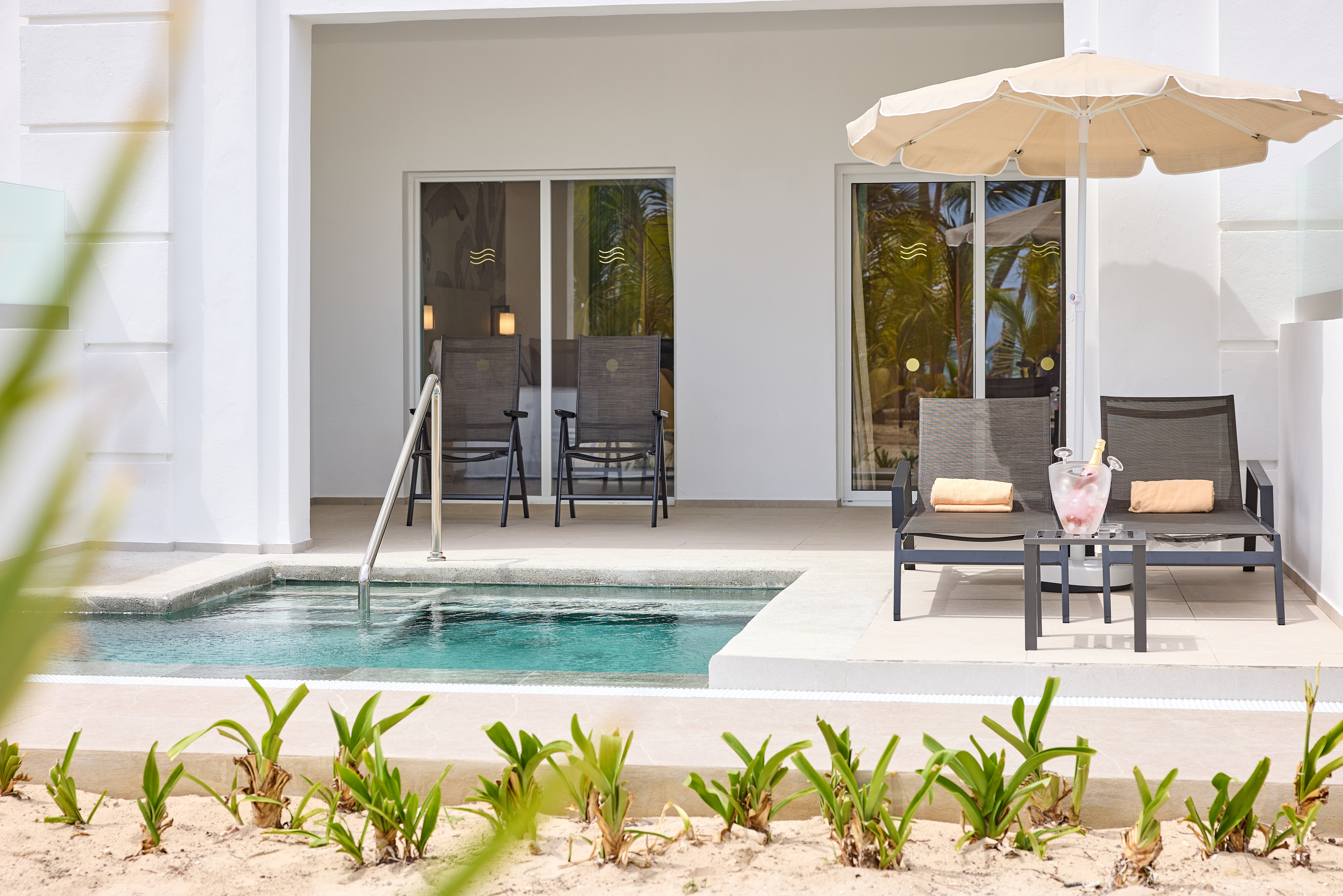 Suite with Private Pool