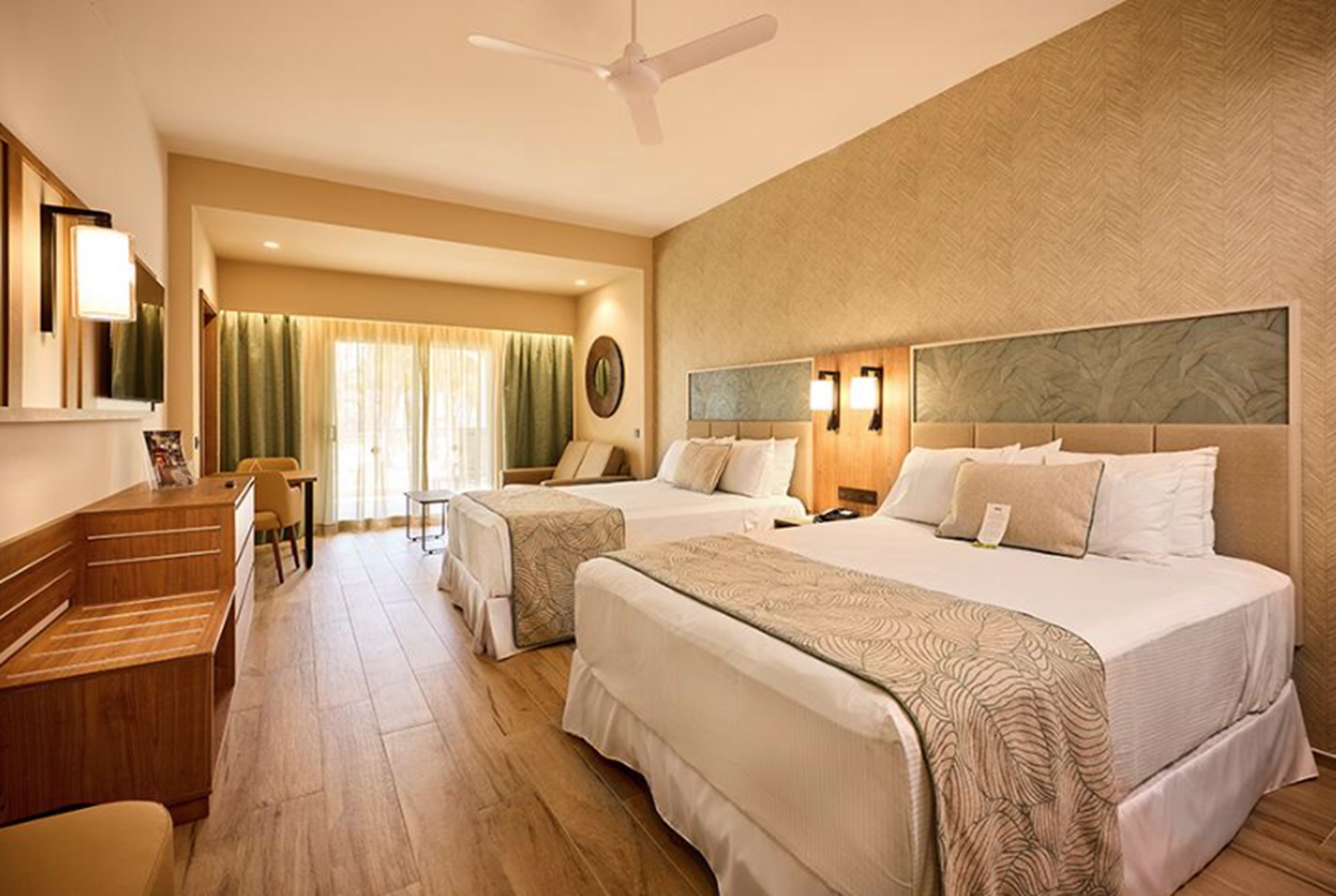 Junior Suite Capacity 2 Two Bedrooms