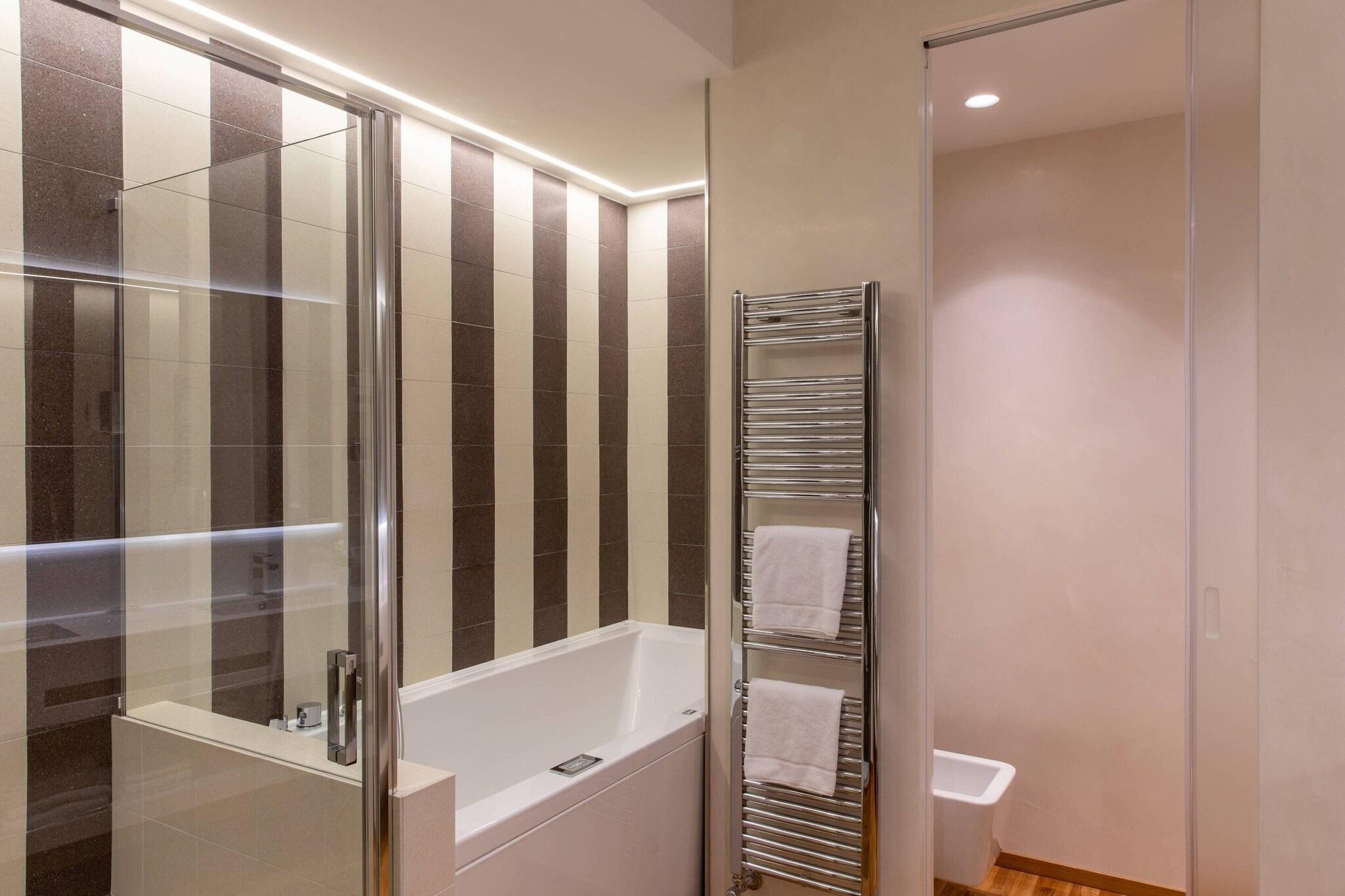 Junior Suite King Size Bed