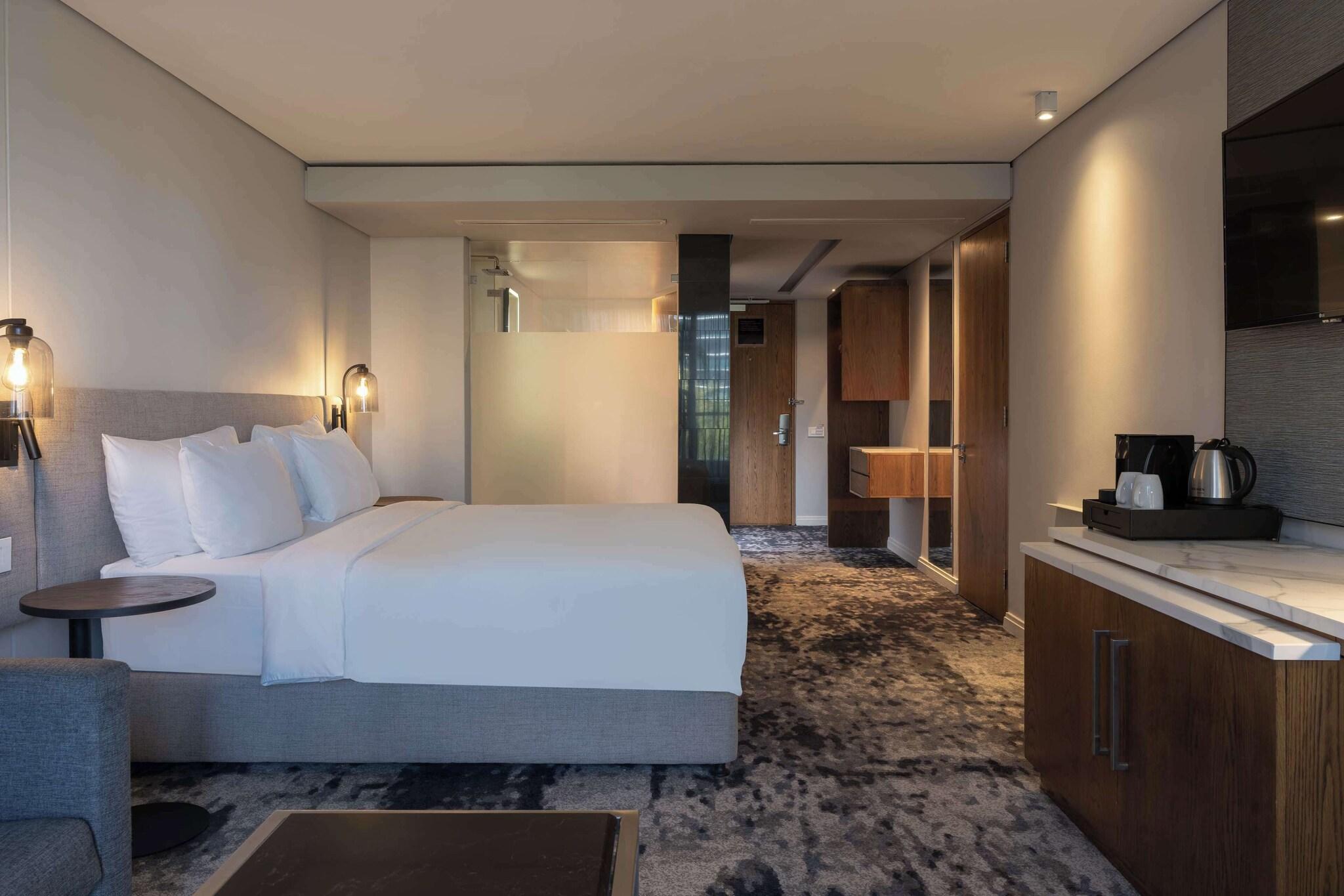 Double King Size Bed