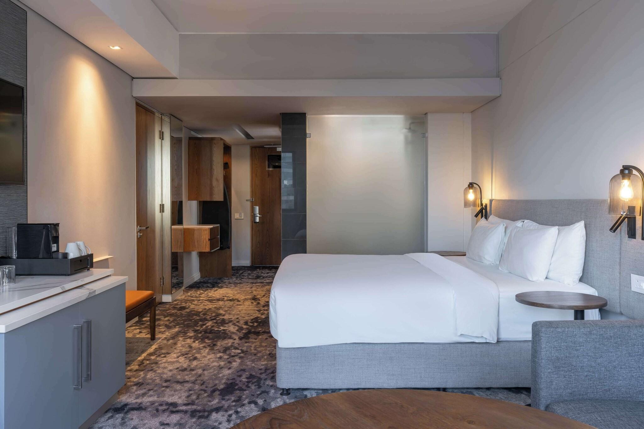 Double King Size Bed