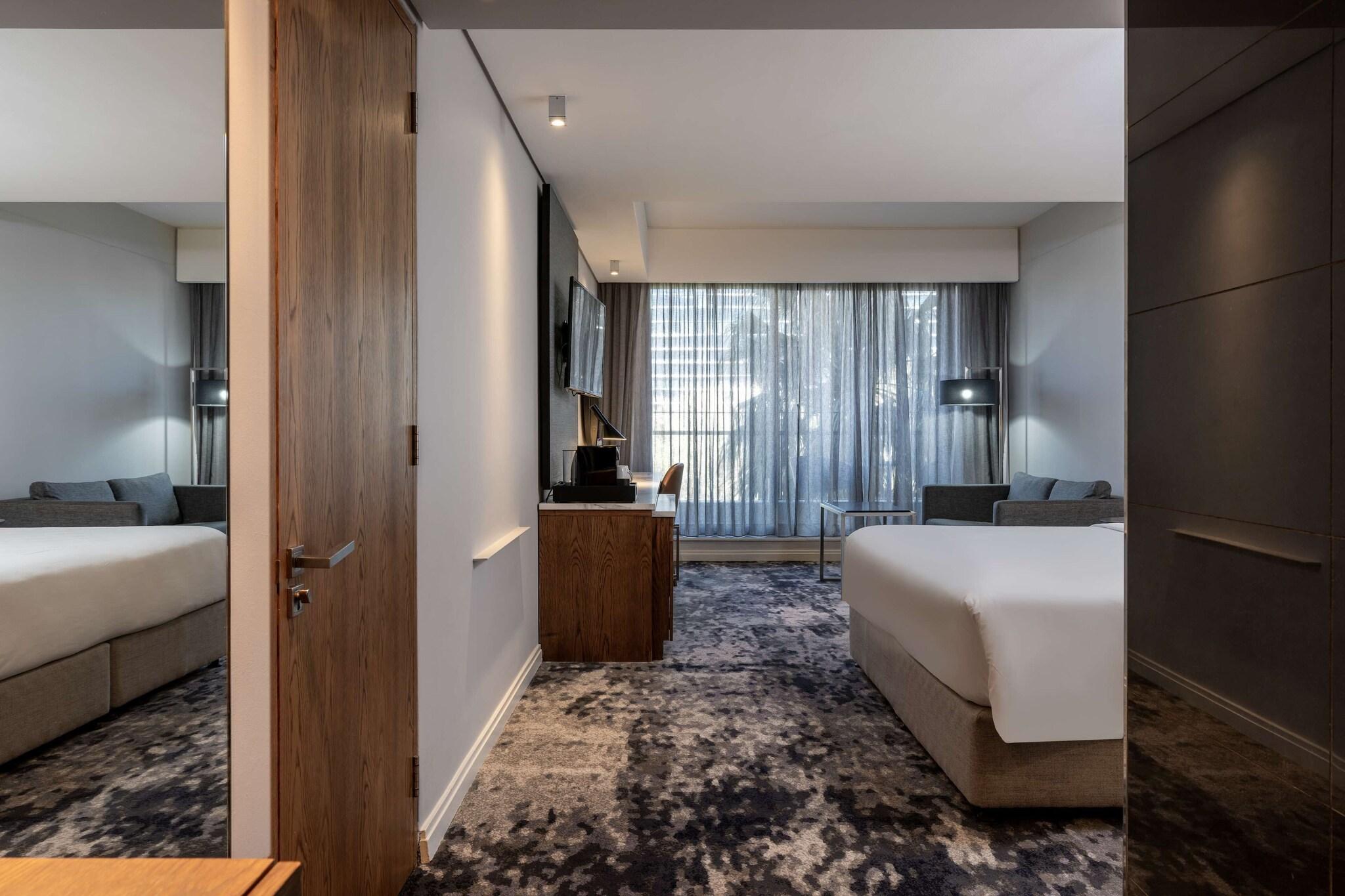 Double King Size Bed