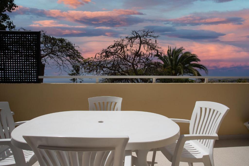 Apartment One Bedroom