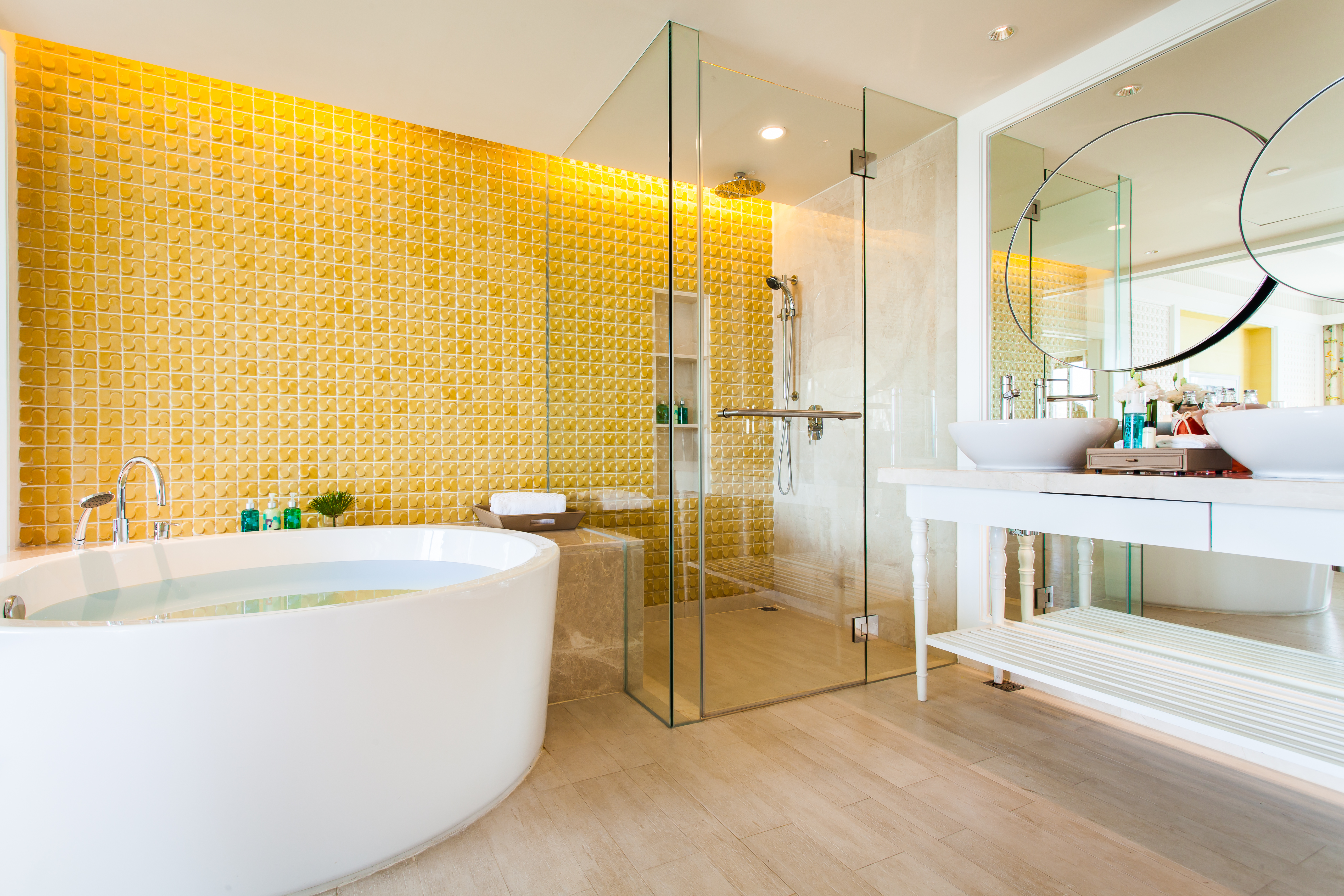 Suite Pool View One Bedroom