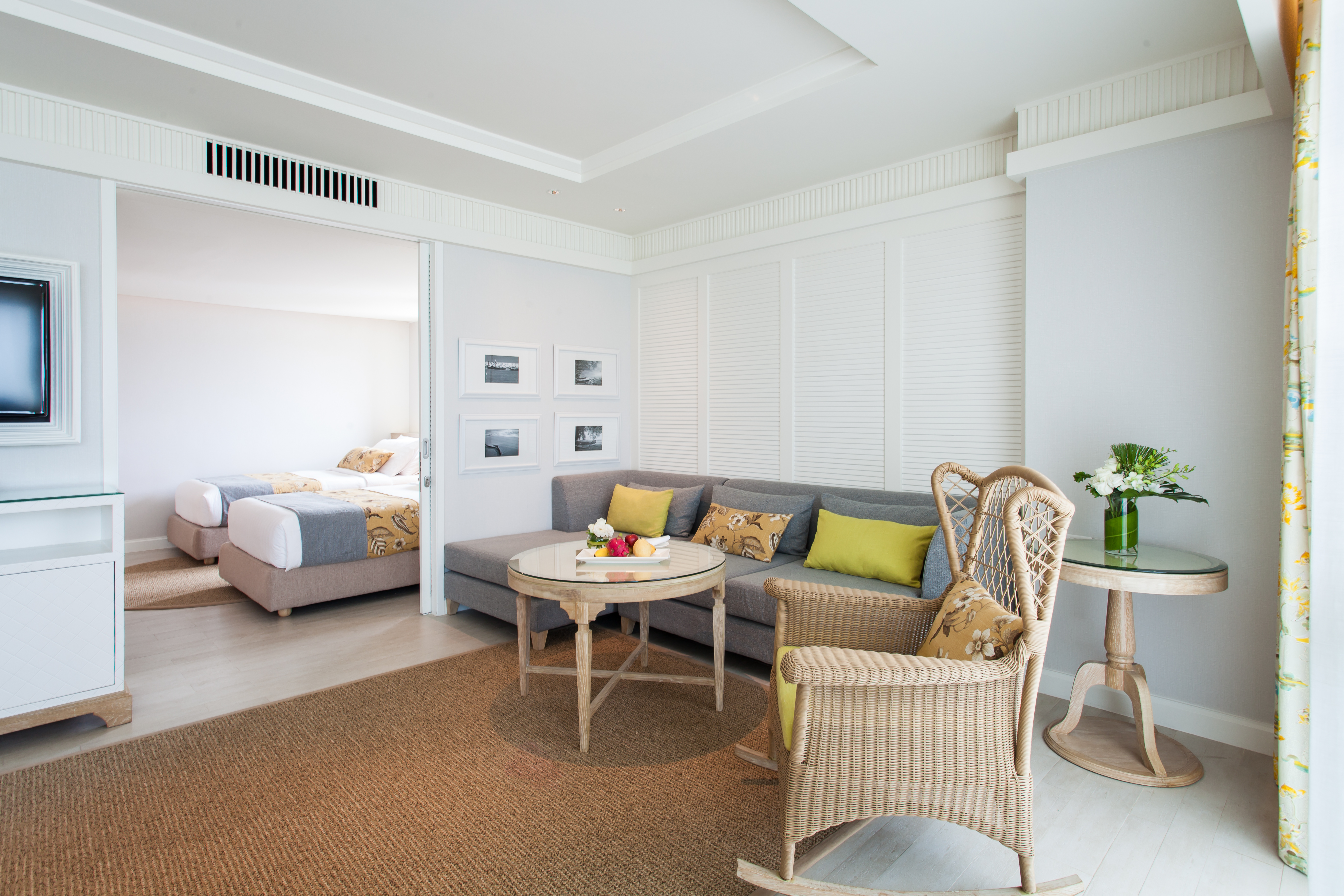 Family Room Mountain View