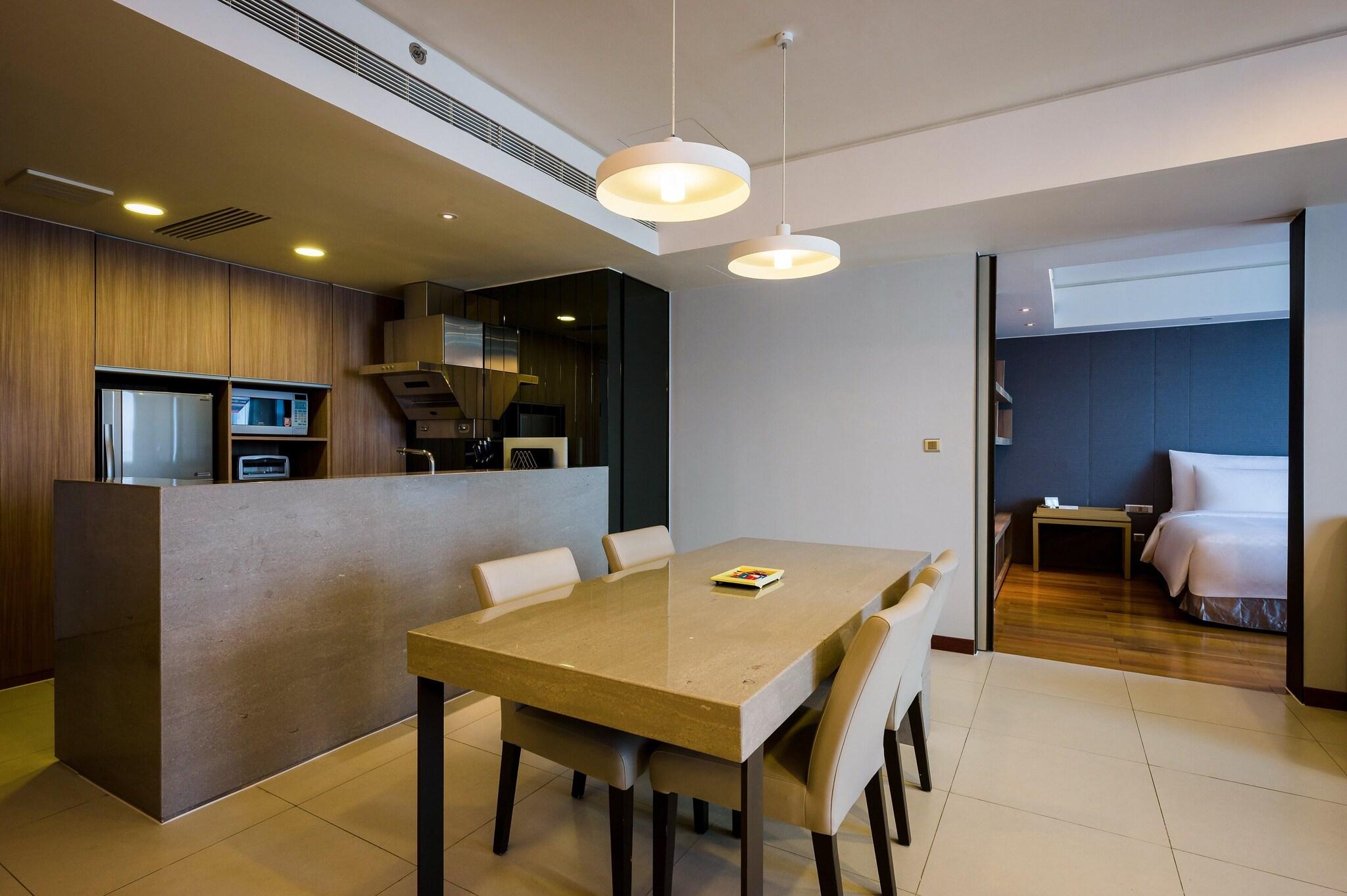 Apartment King Size Bed