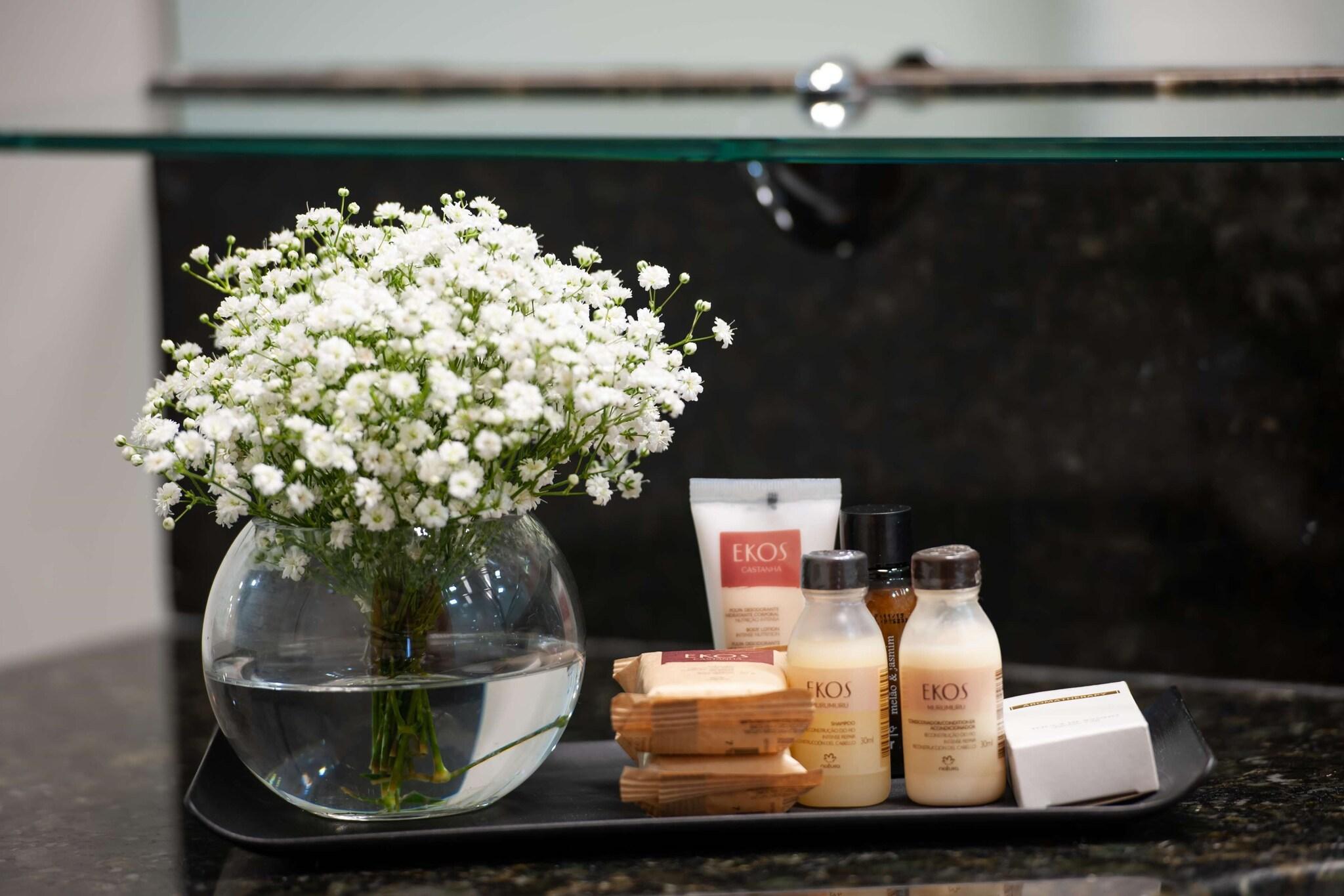 Suite Queen Size Bed