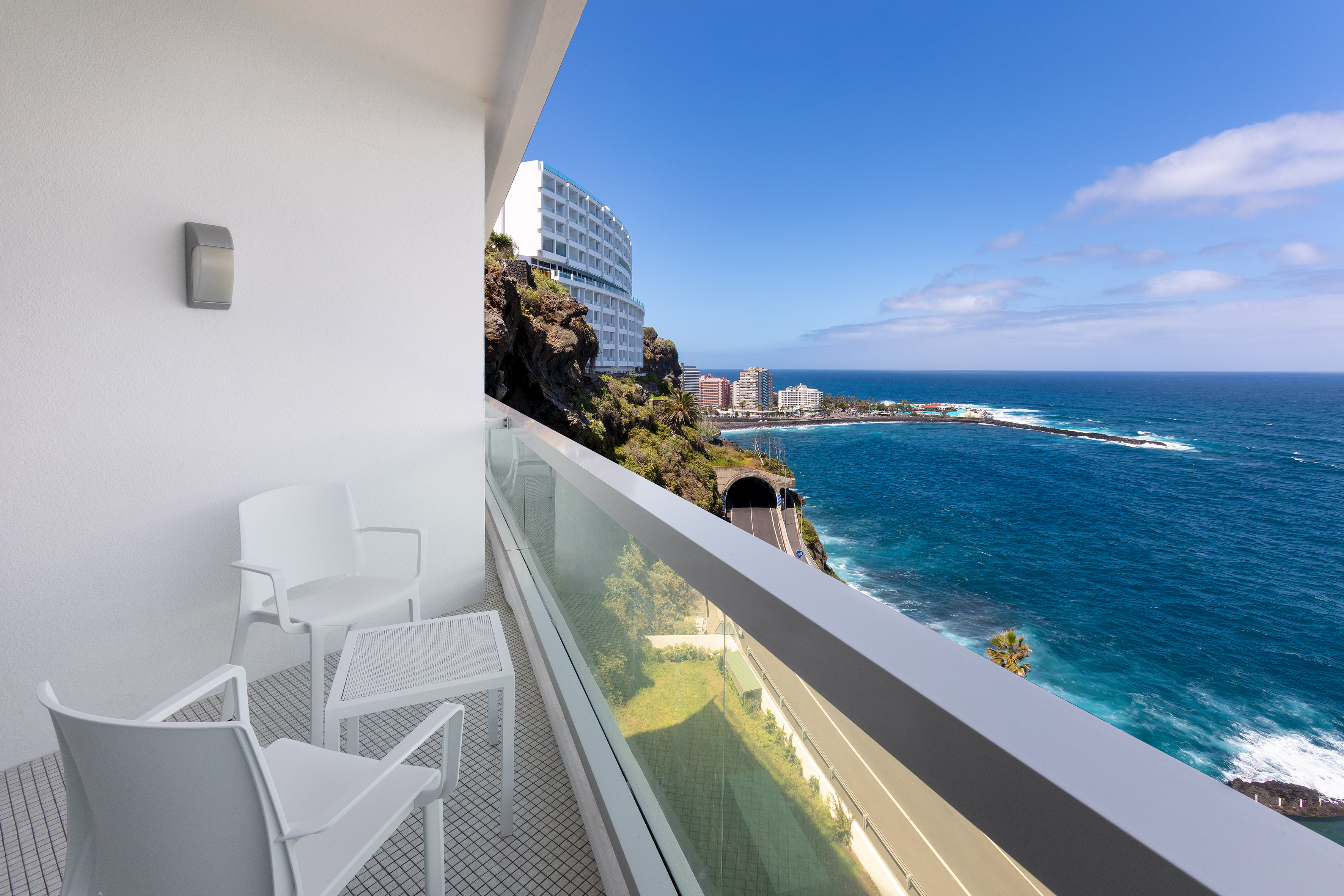 Double or Twin Capacity 4