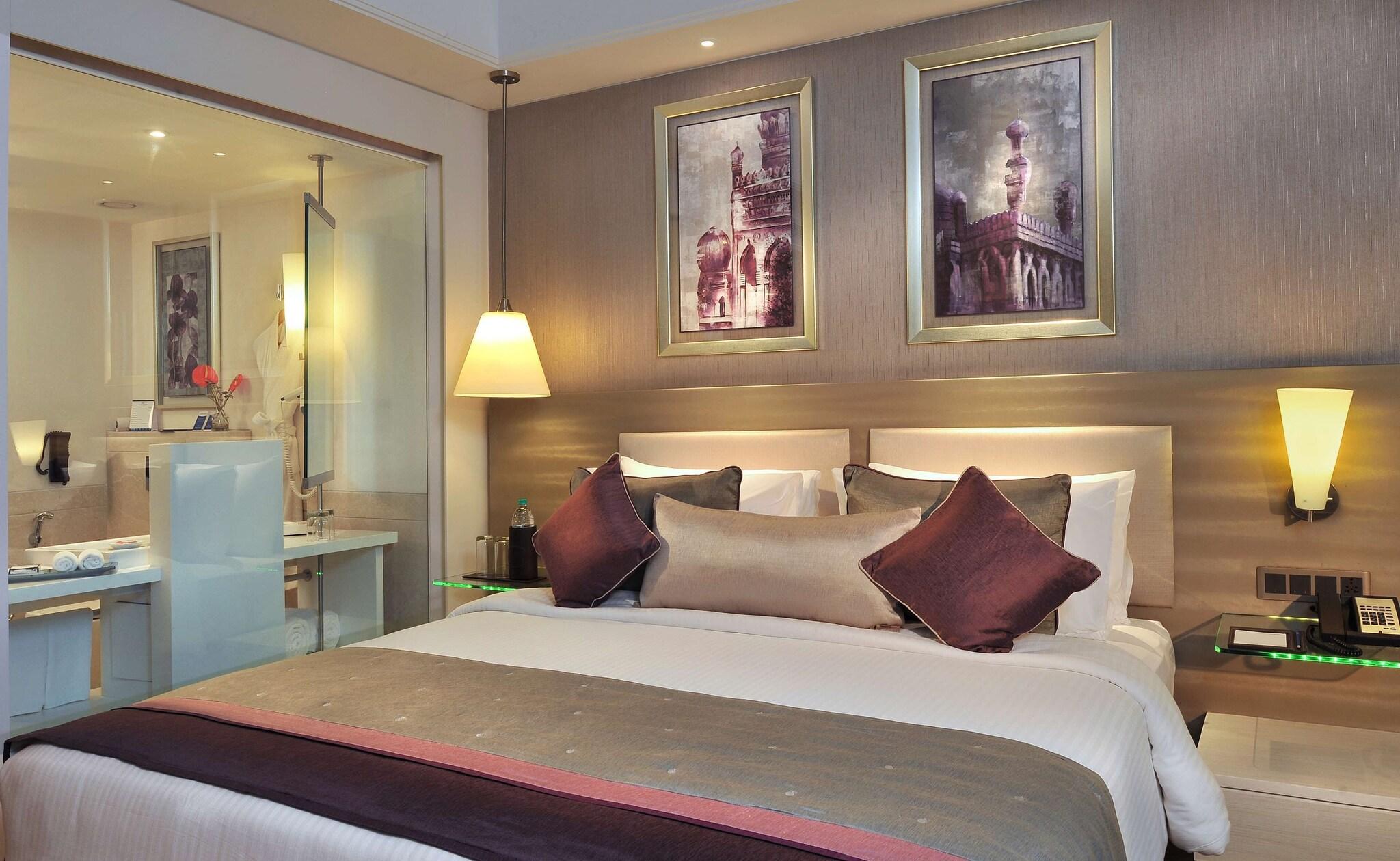 Double Business King Bed