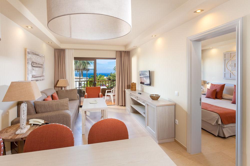 Apartment Capacity 4