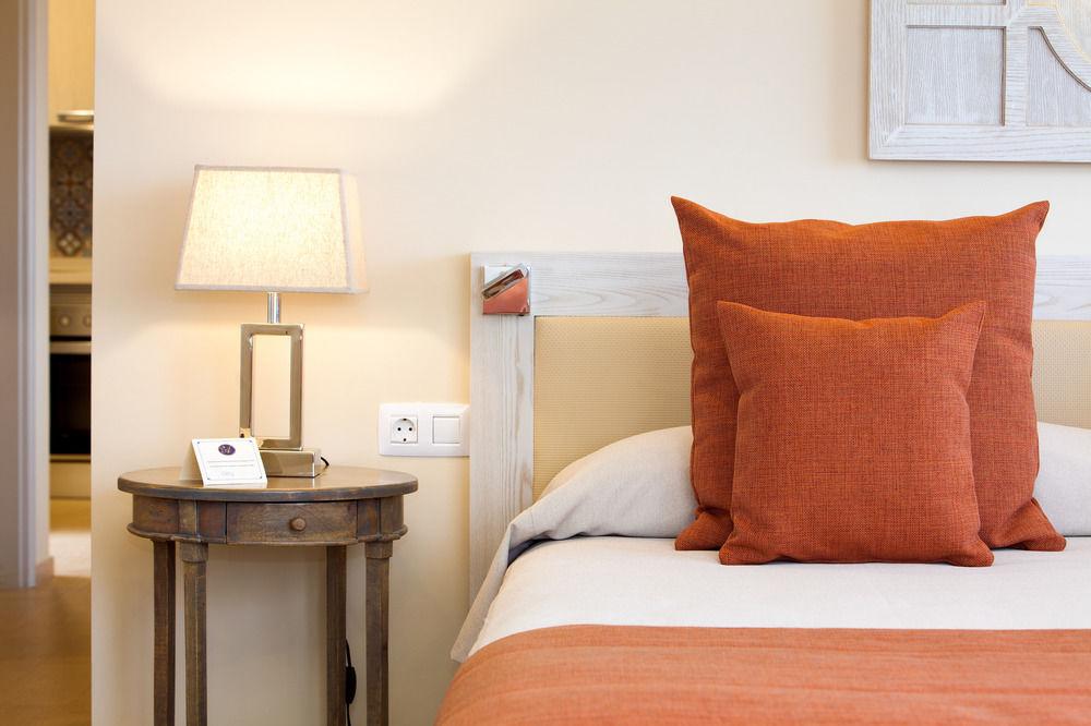 Apartment Capacity 3