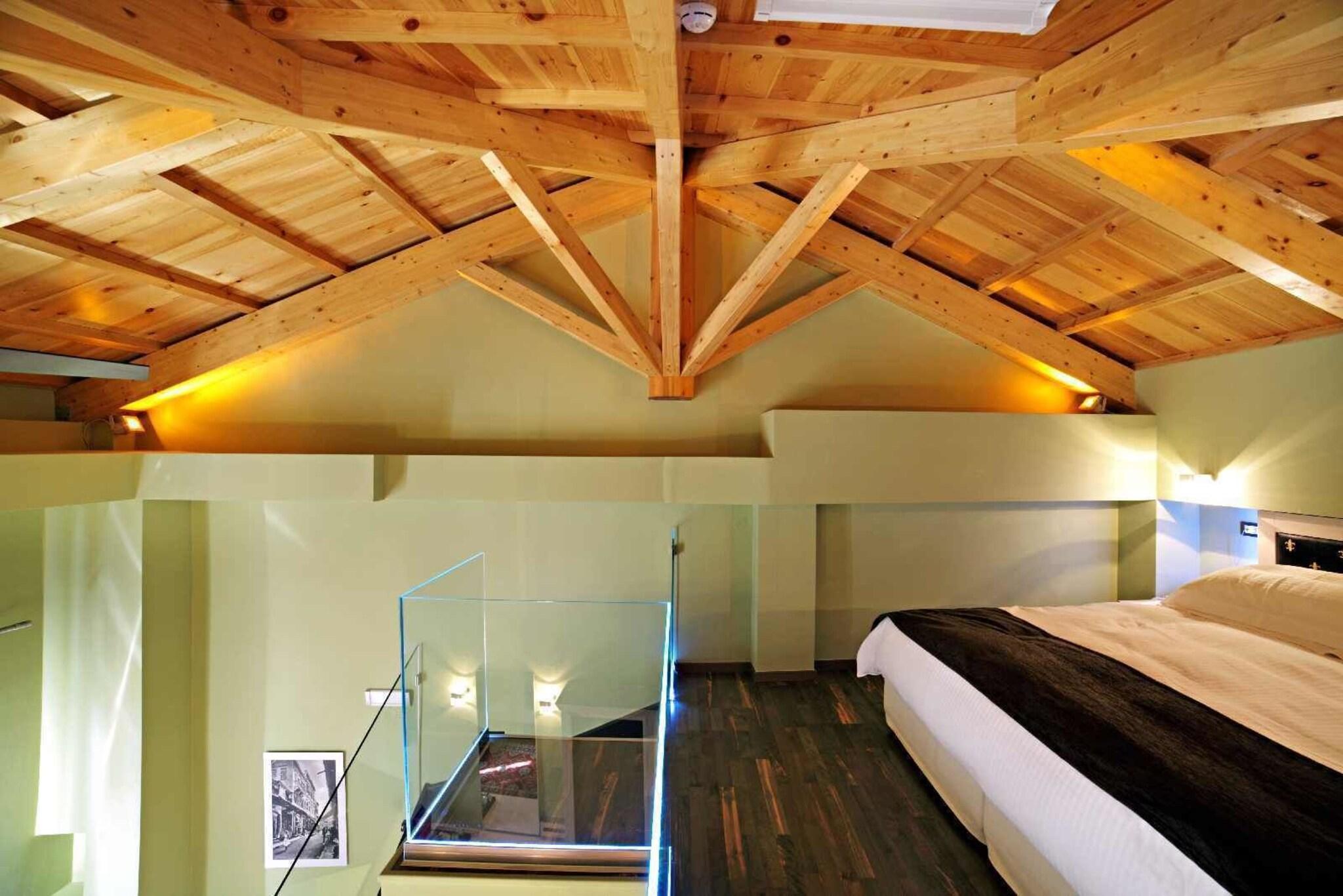 Double King Size Bed