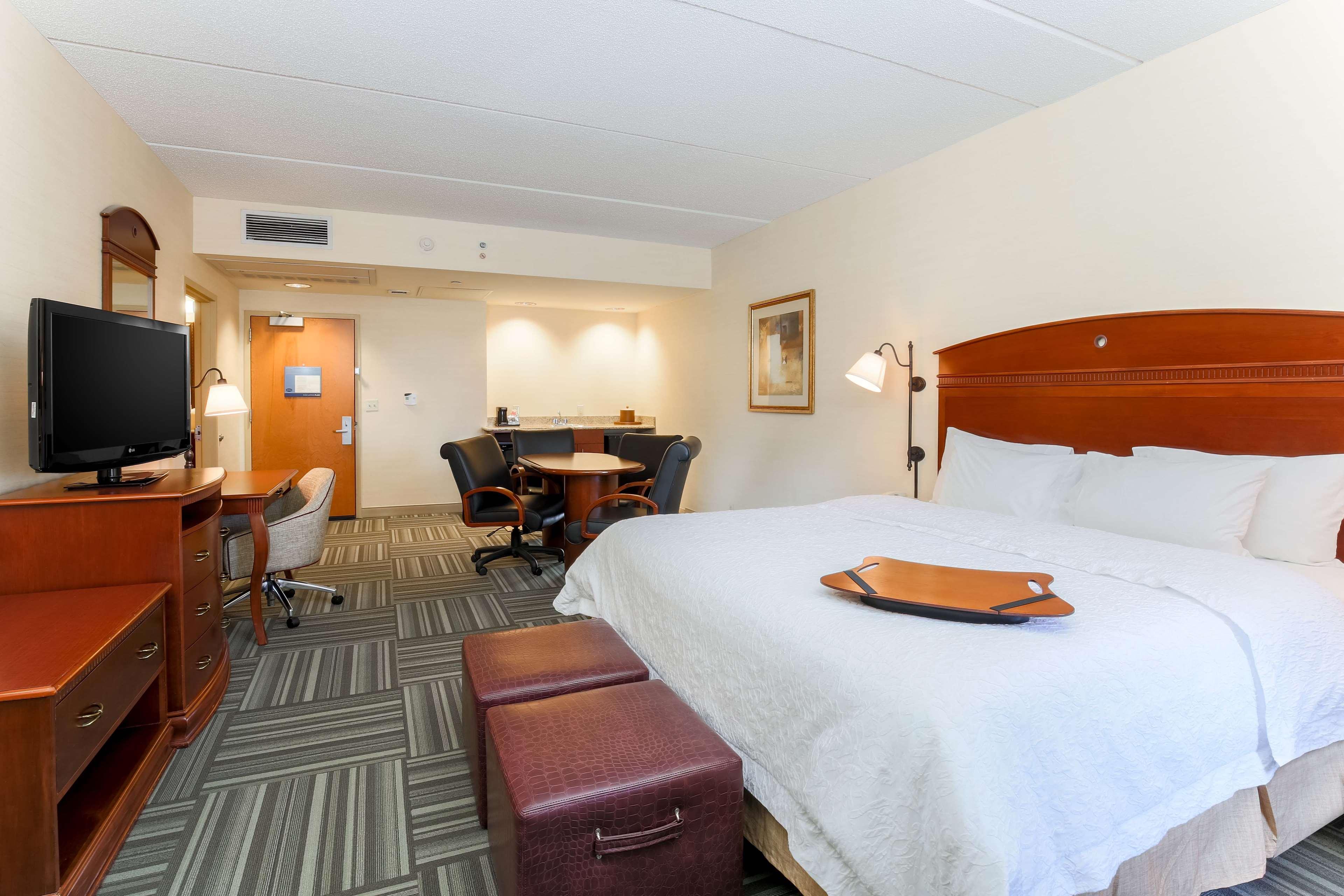 Studio King Size Bed