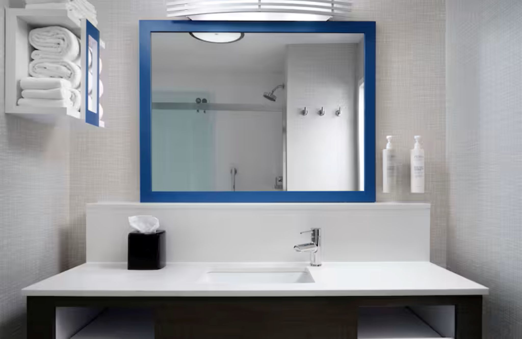 Double King Bed Non Smoking