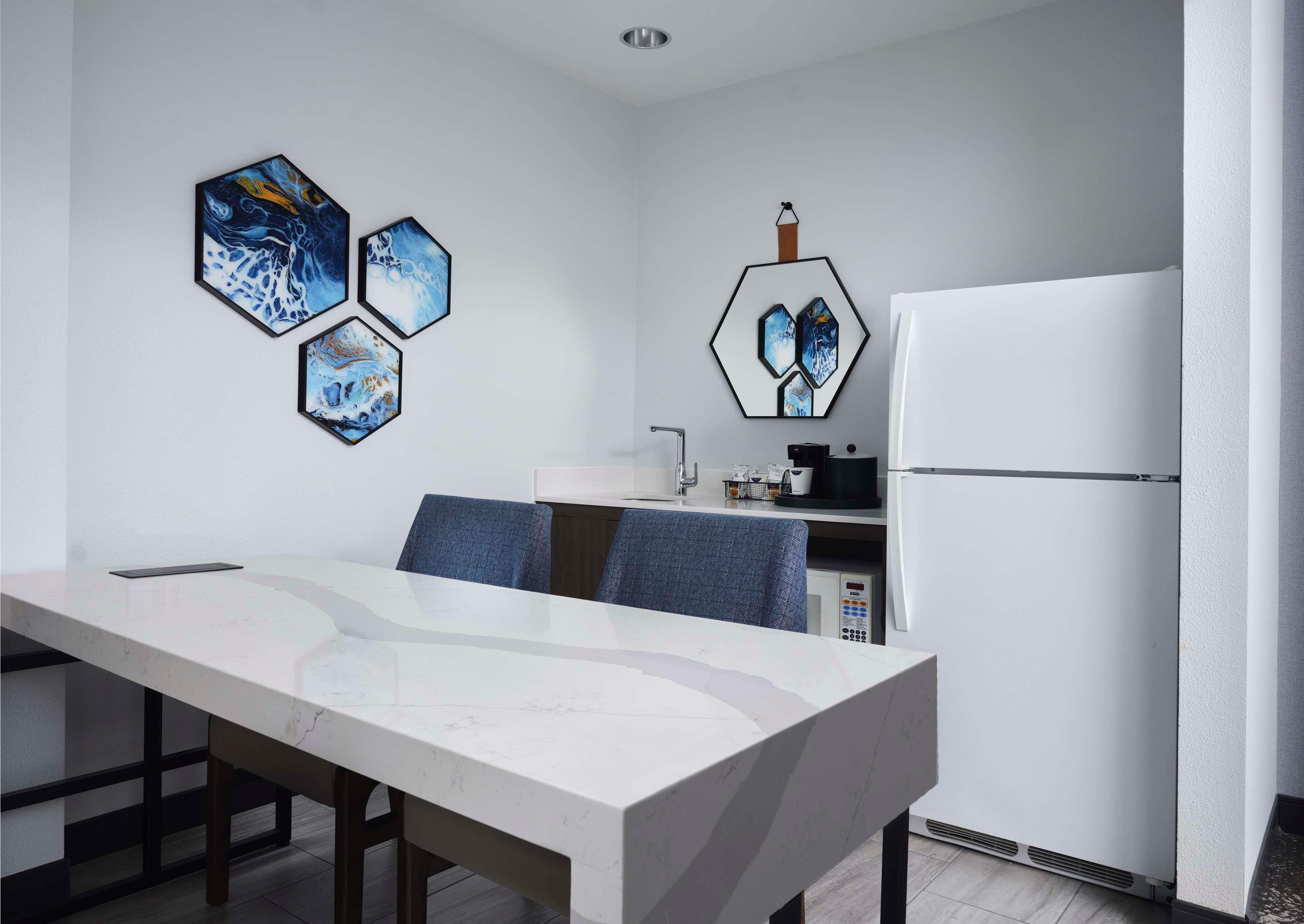 Suite Accessible-two Queen Beds