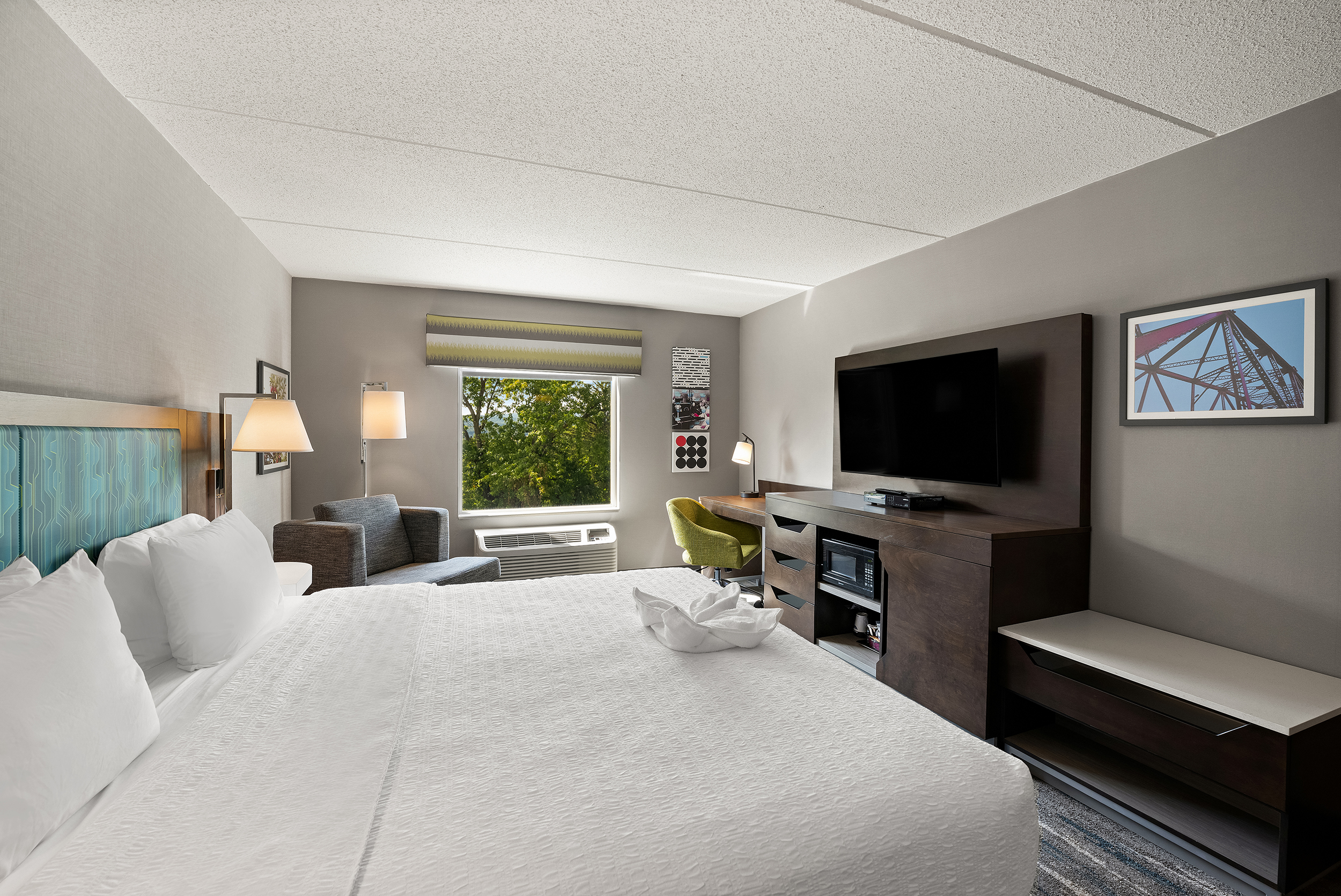 Double King Size Bed