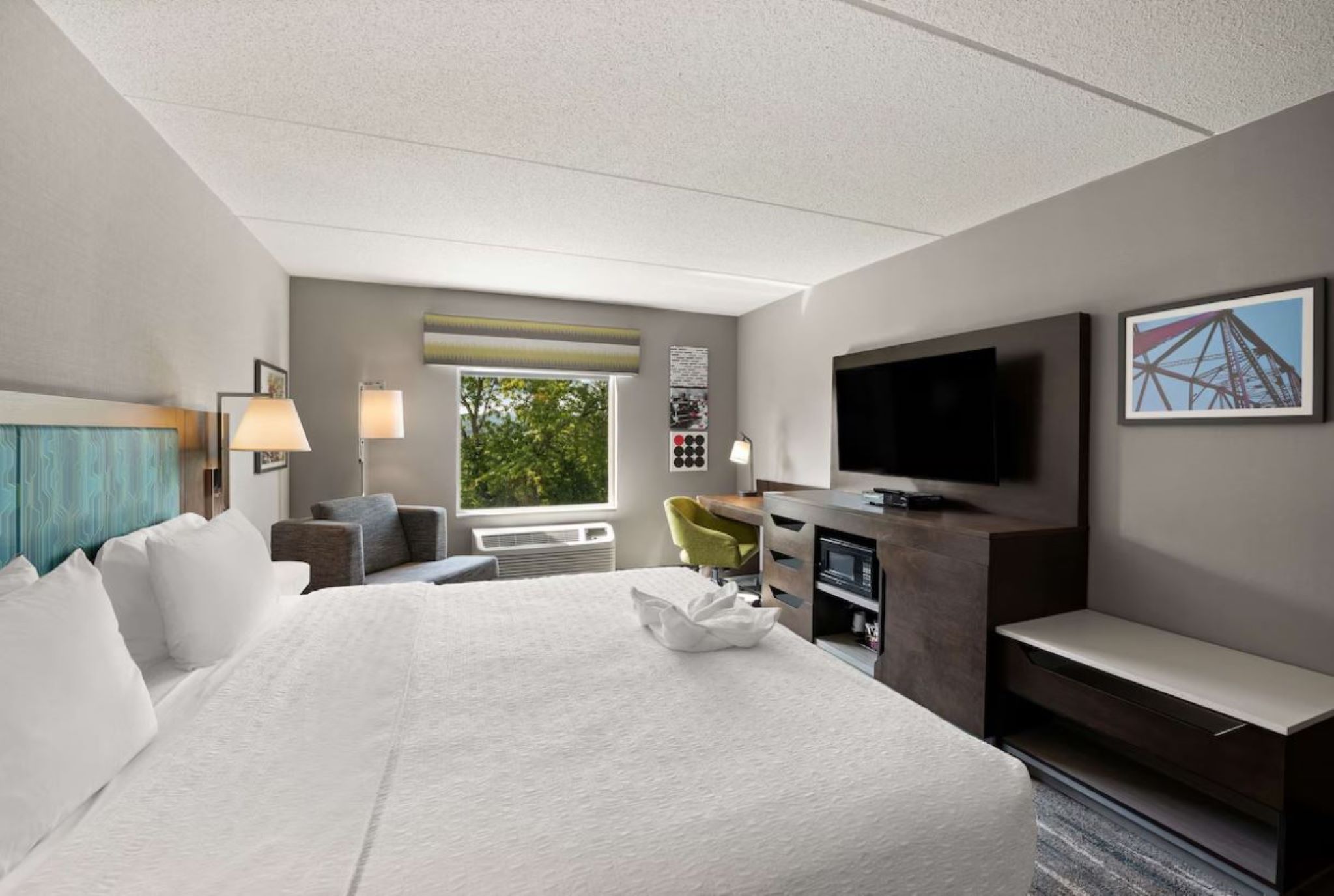 Double King Bed Non Smoking