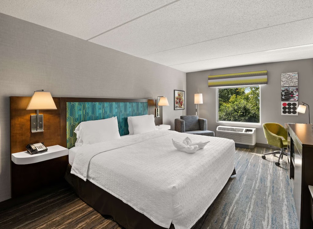 Studio King Bed Non Smoking