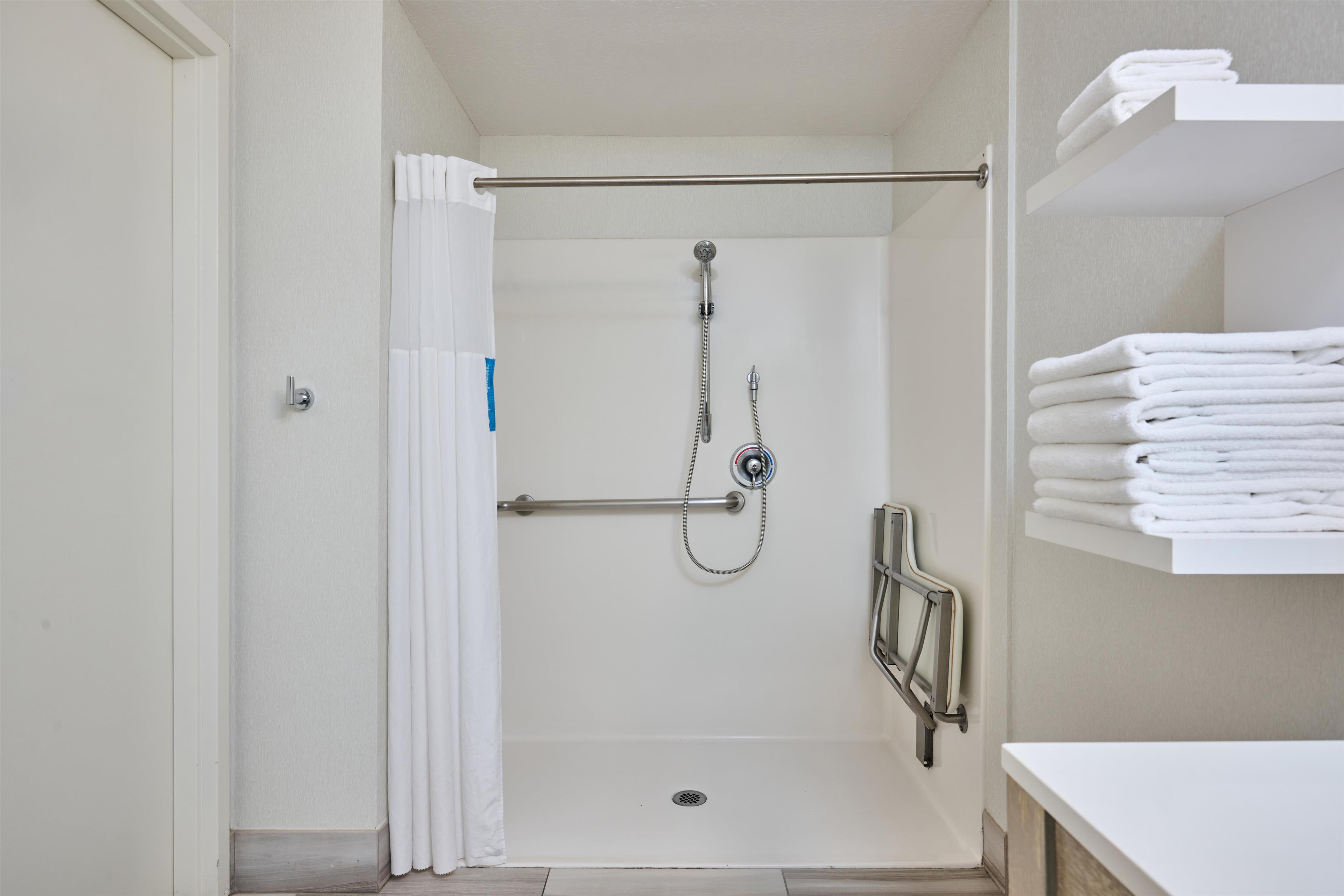 Double King Bed Non Smoking