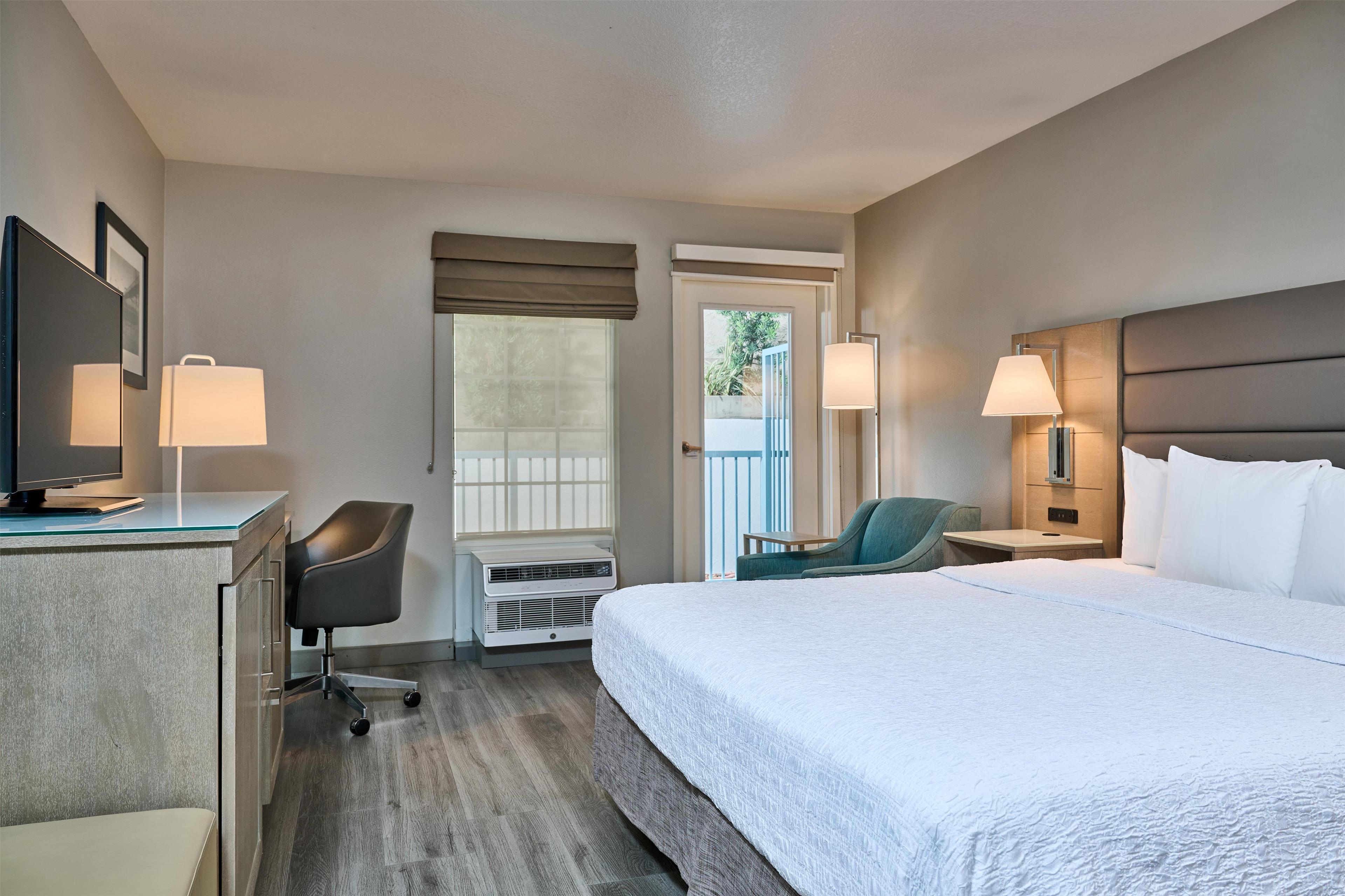 Double King Bed Non Smoking