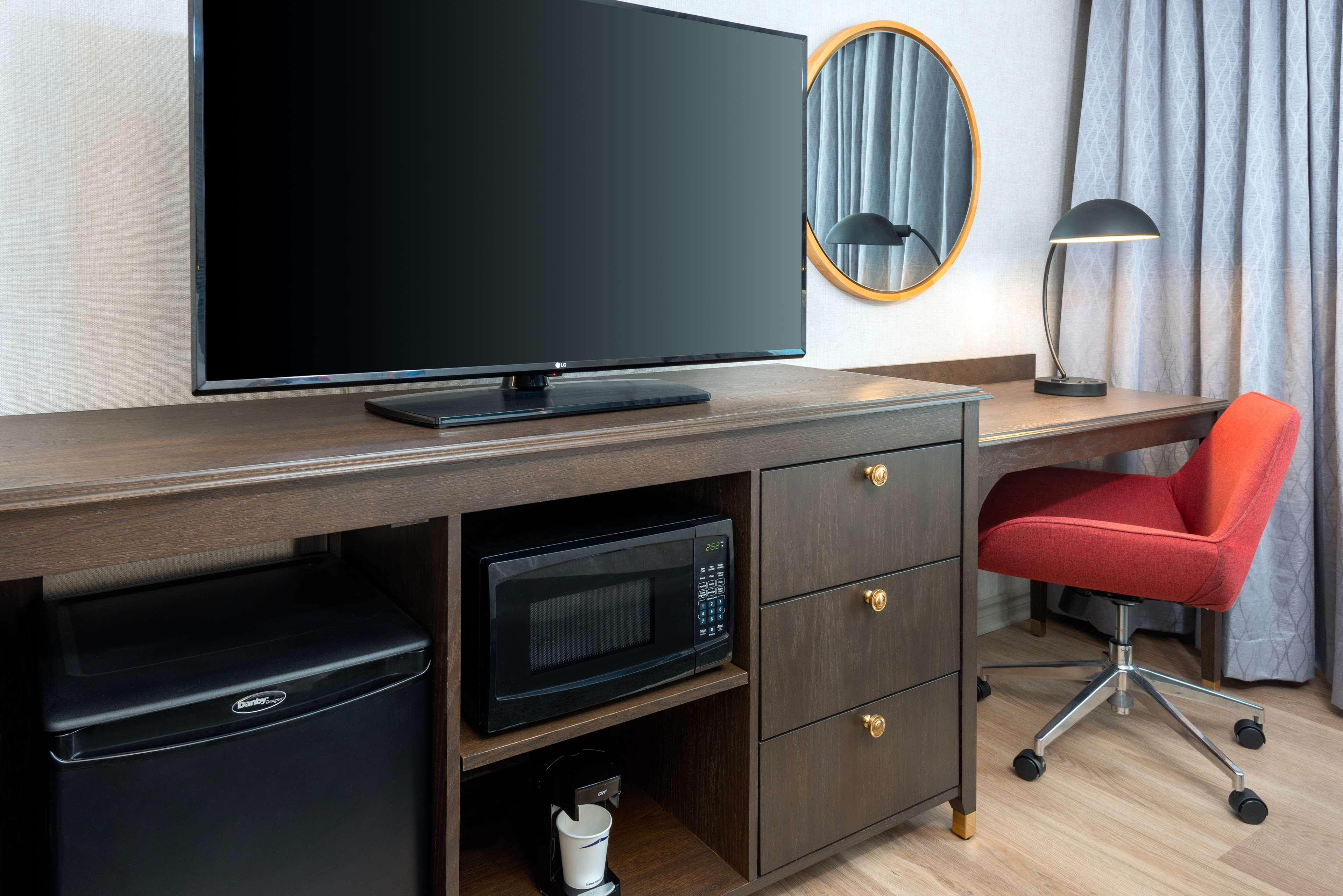 Double Accessible-two Queen Beds