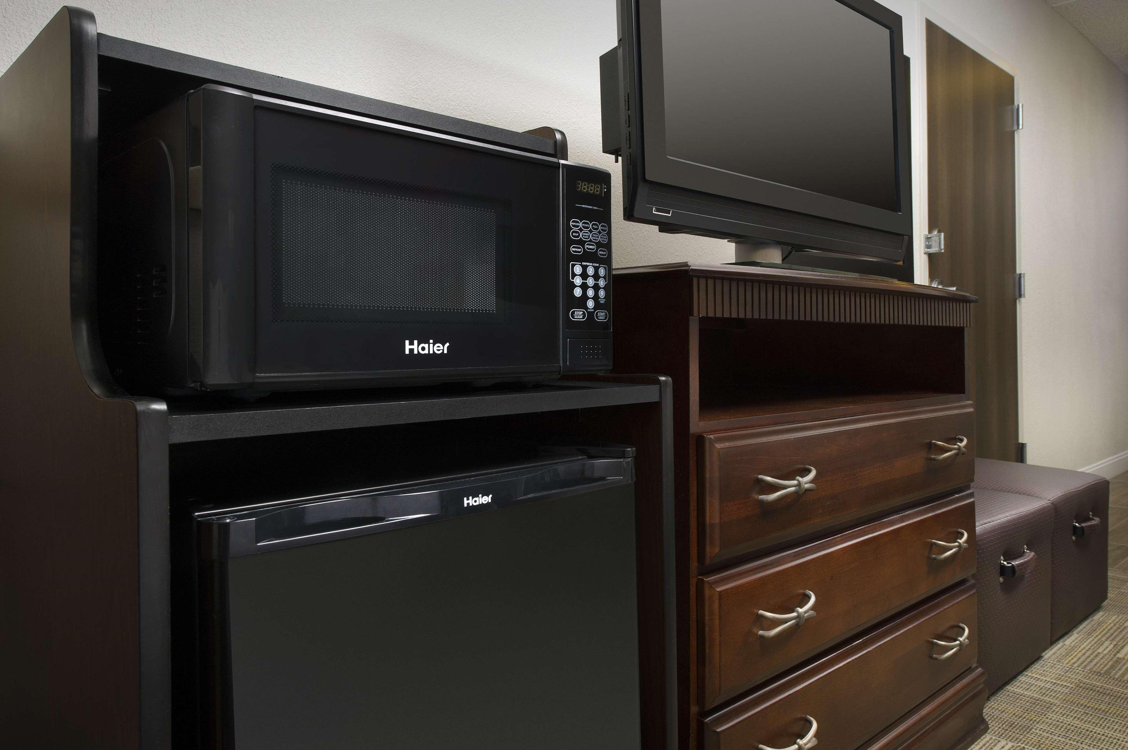 Double Two Queen Beds