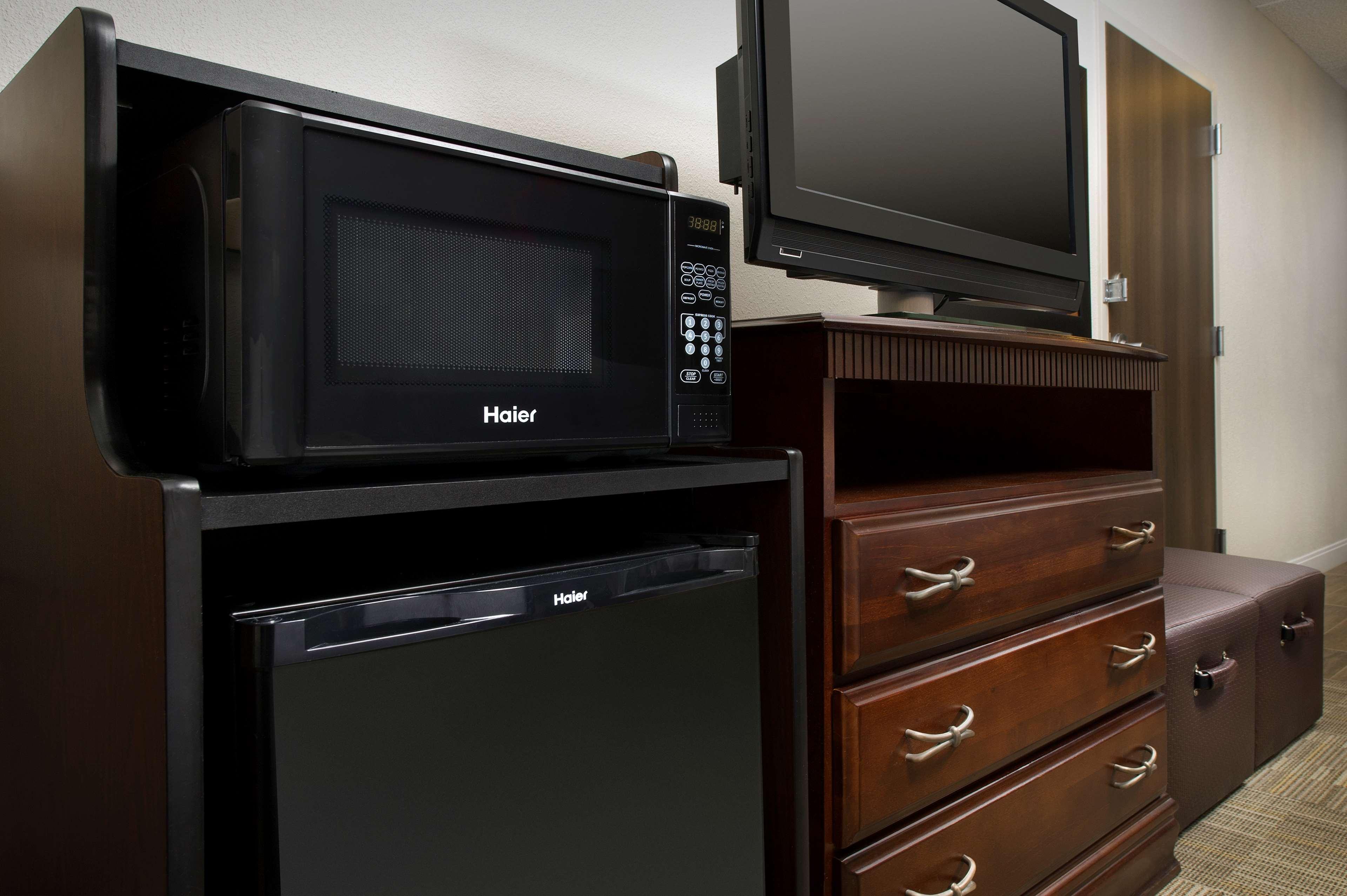 Double Two Queen Beds