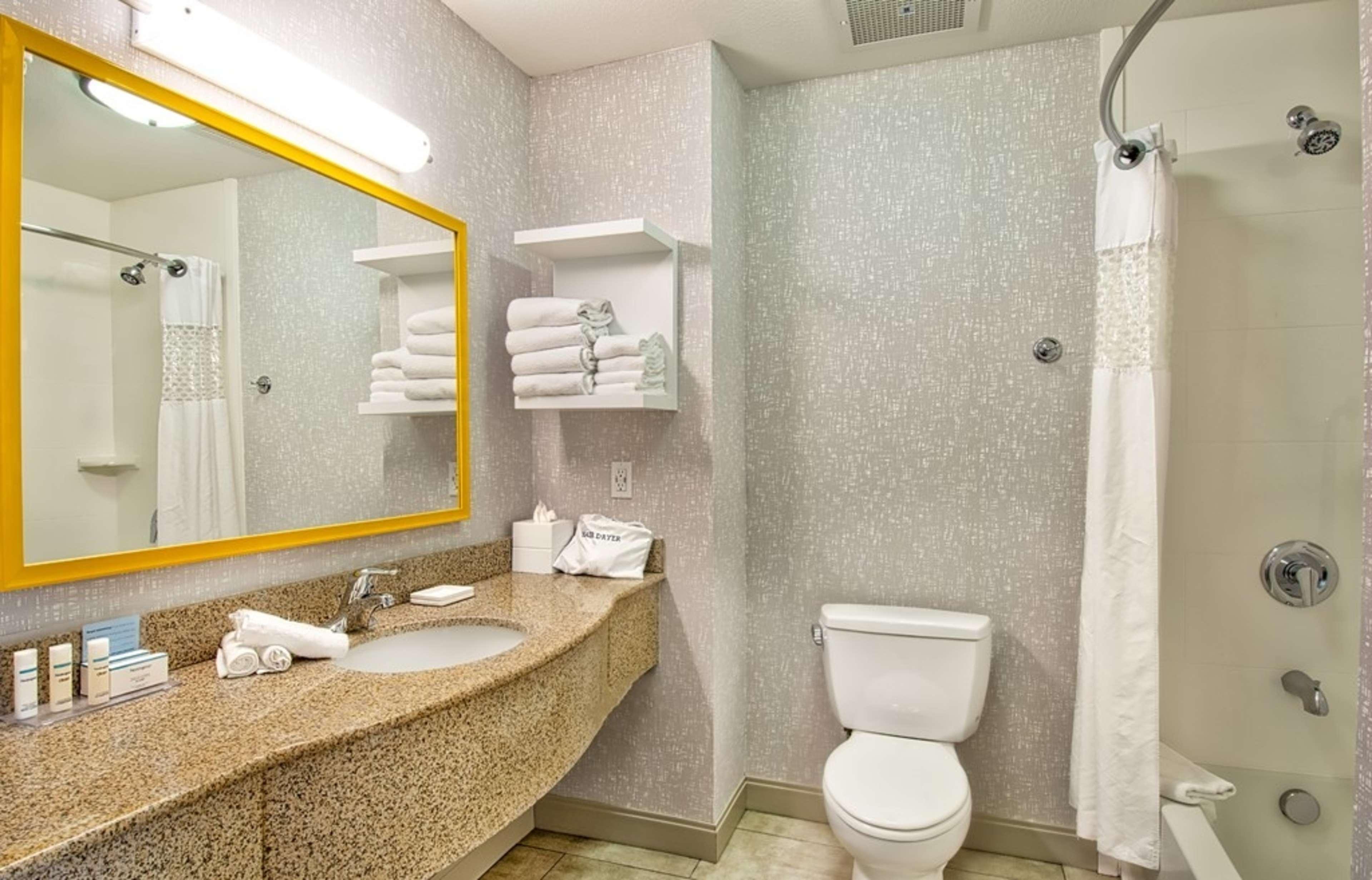 Suite Two Queen Beds