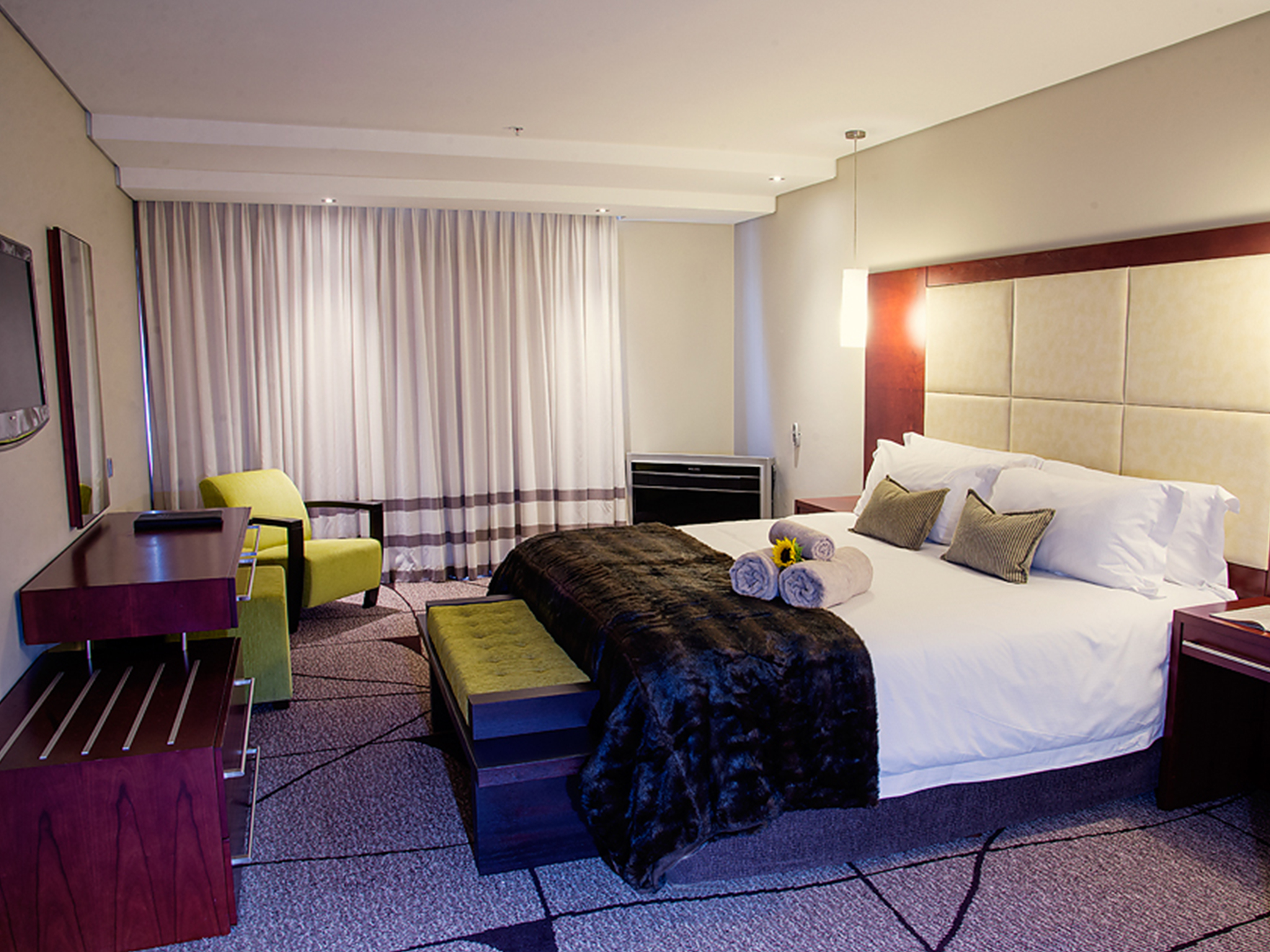 Double or Twin Standard