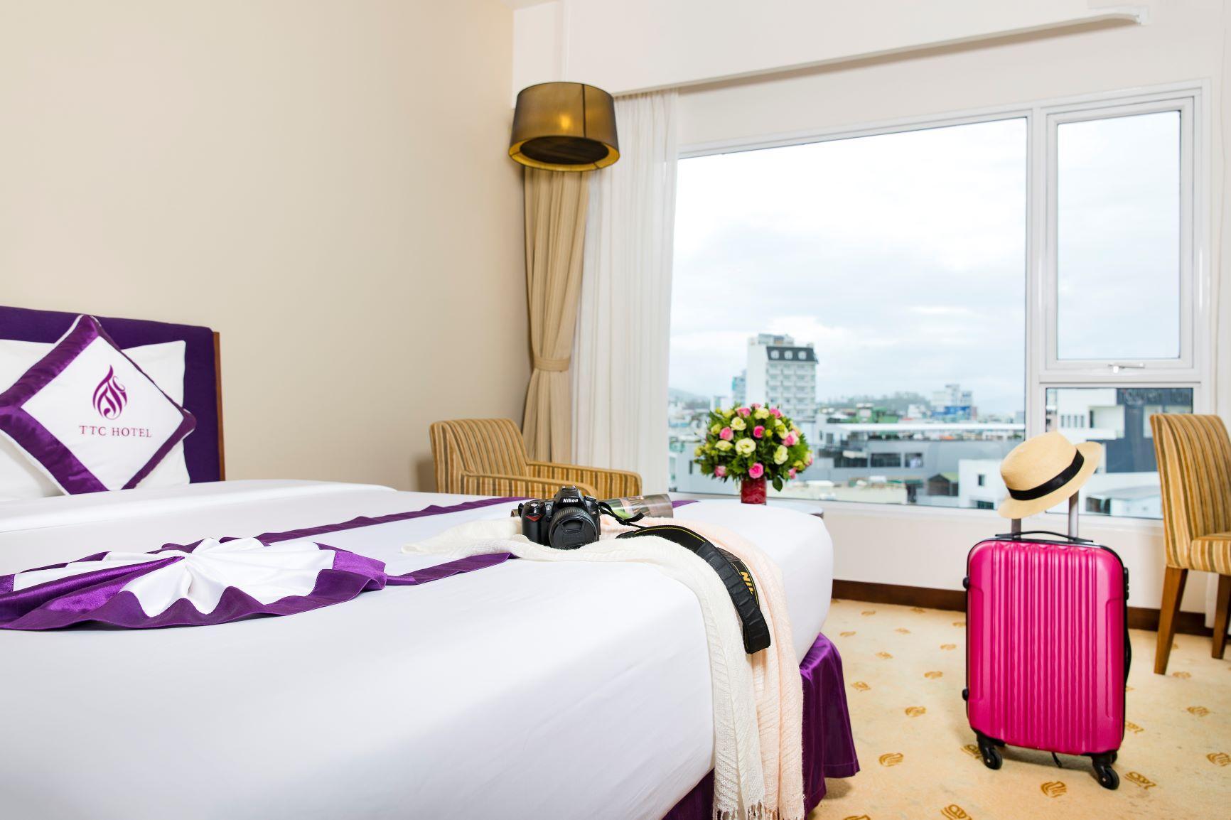 Double Superior City View