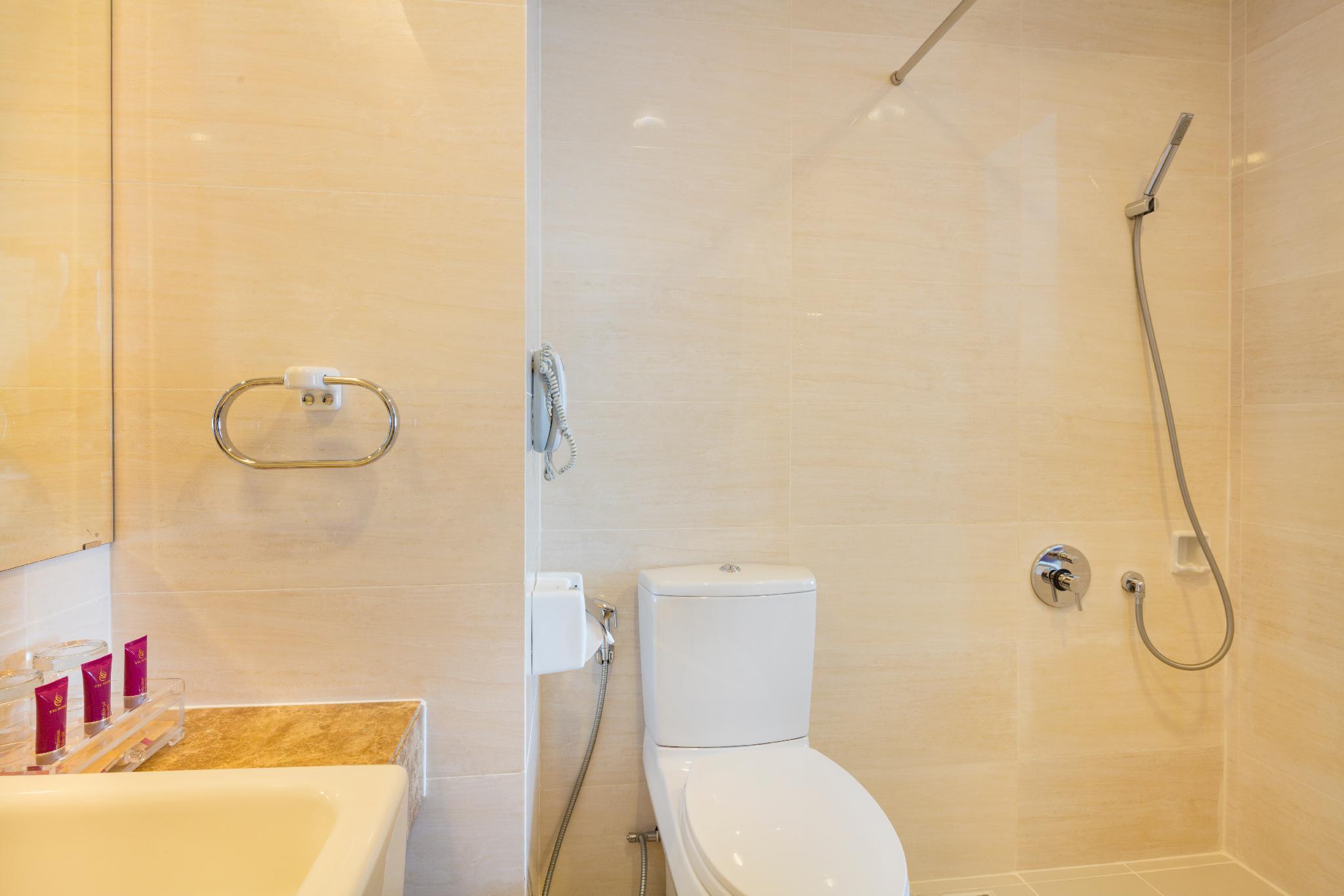 Double Superior City View