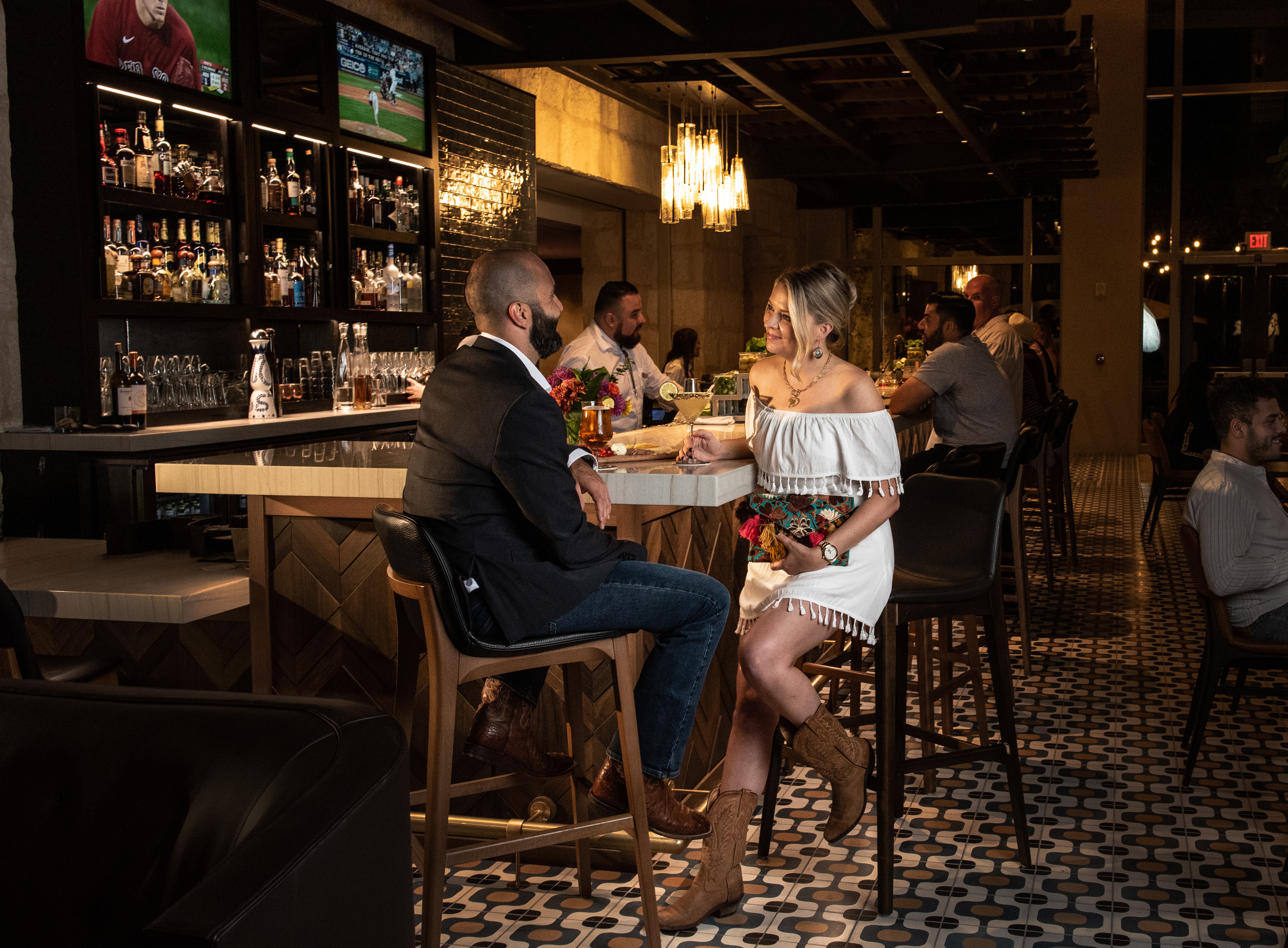 Bar