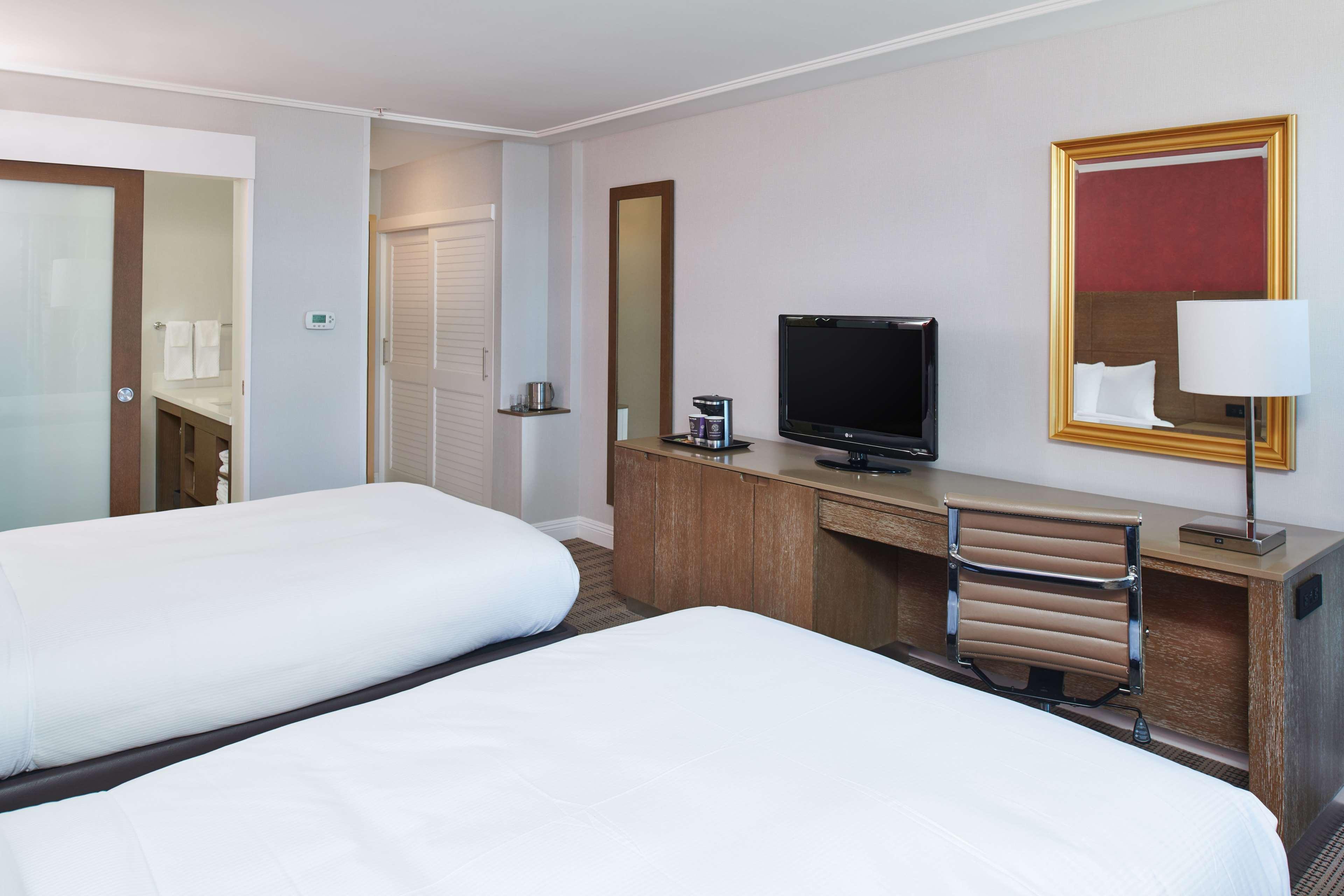 Room Executive 2 Double Beds