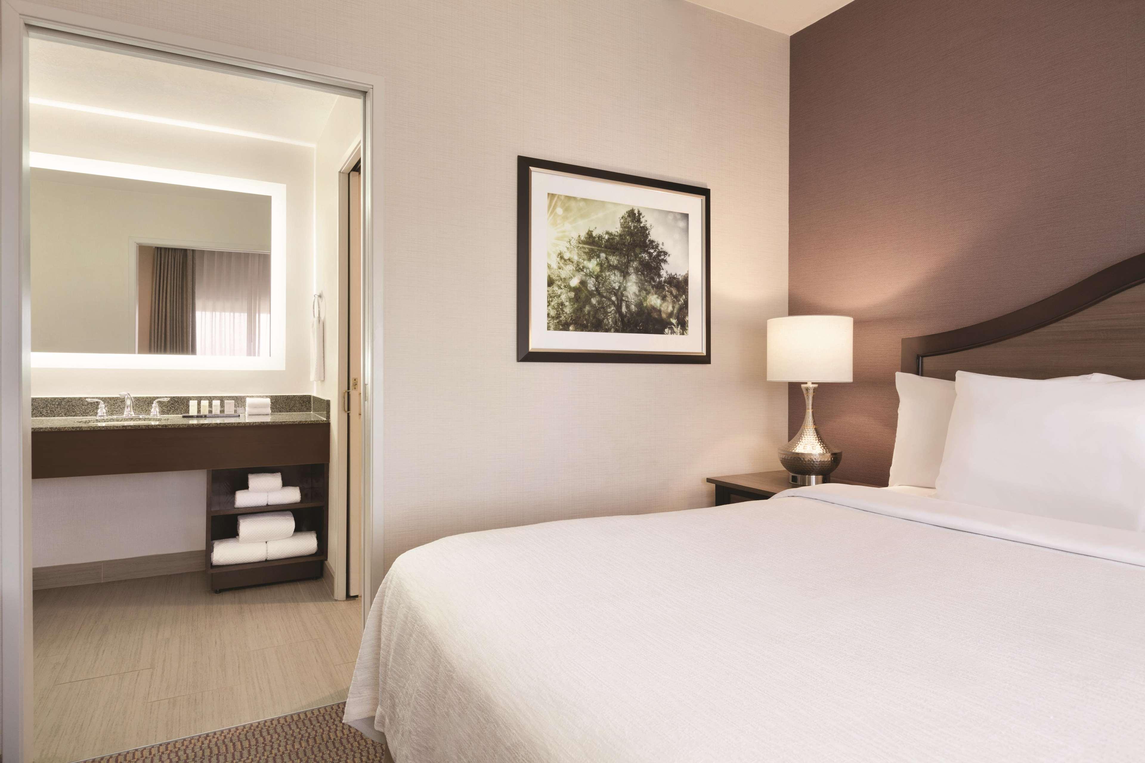 Double King Bed Non Smoking