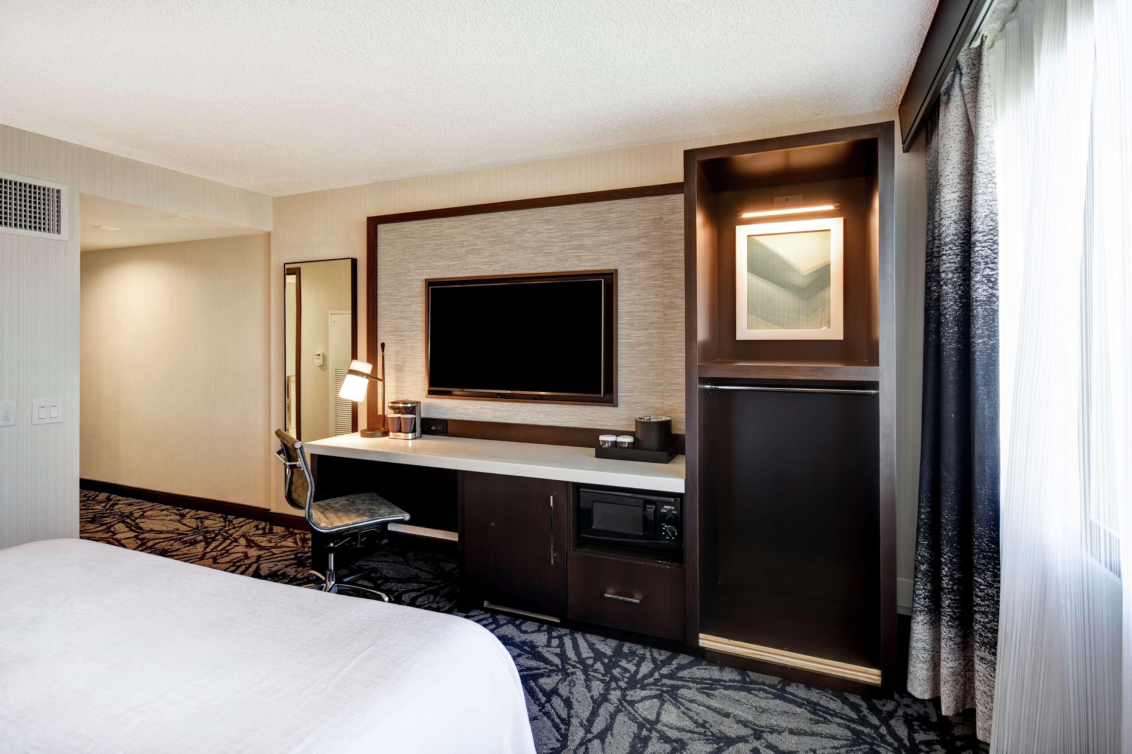 Studio King Size Bed